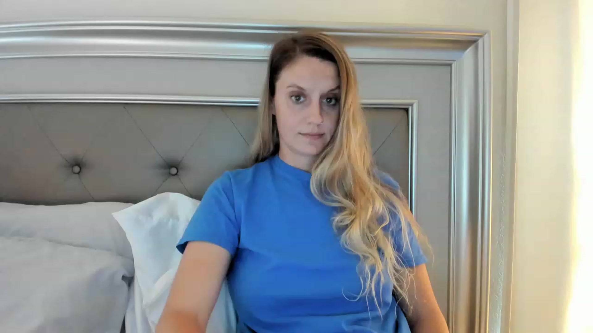 Gallery image thumbnail from Ca_ndi's myfreecams stream on, 06/17/2023, 12:53 image 5 of 20
