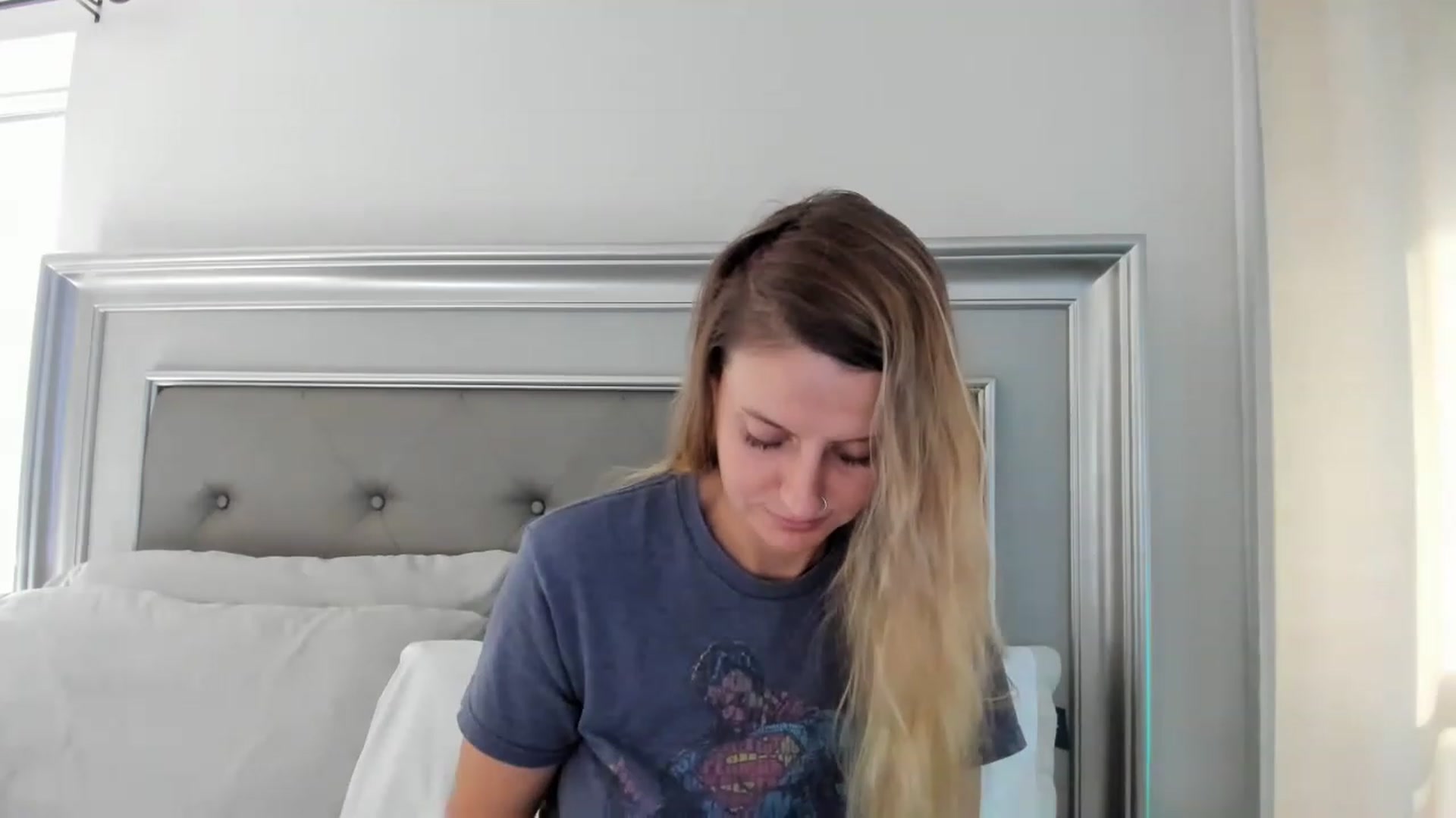 Gallery image thumbnail from Ca_ndi's myfreecams stream on, 06/28/2023, 13:34 image 9 of 20