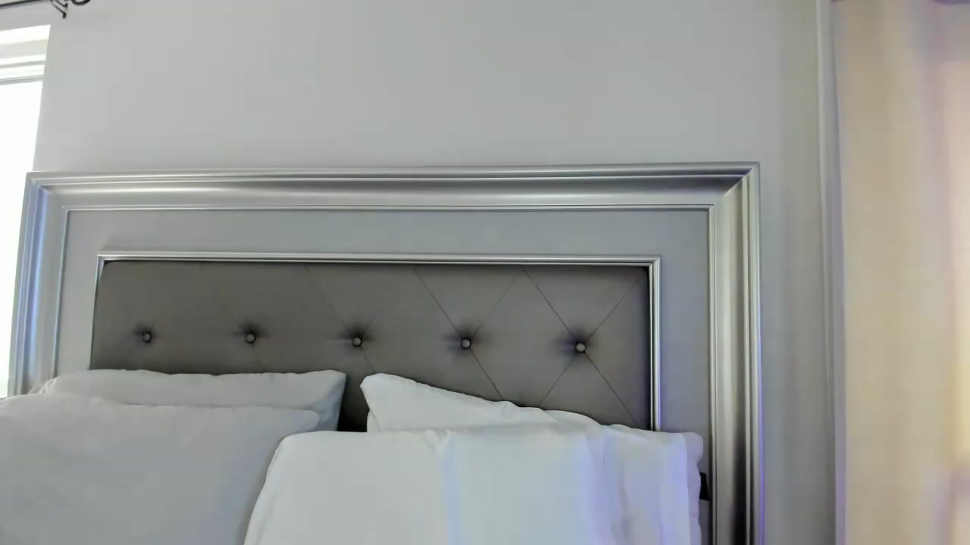 Gallery image thumbnail from Ca_ndi's myfreecams stream on, 06/28/2023, 13:34 image 4 of 20