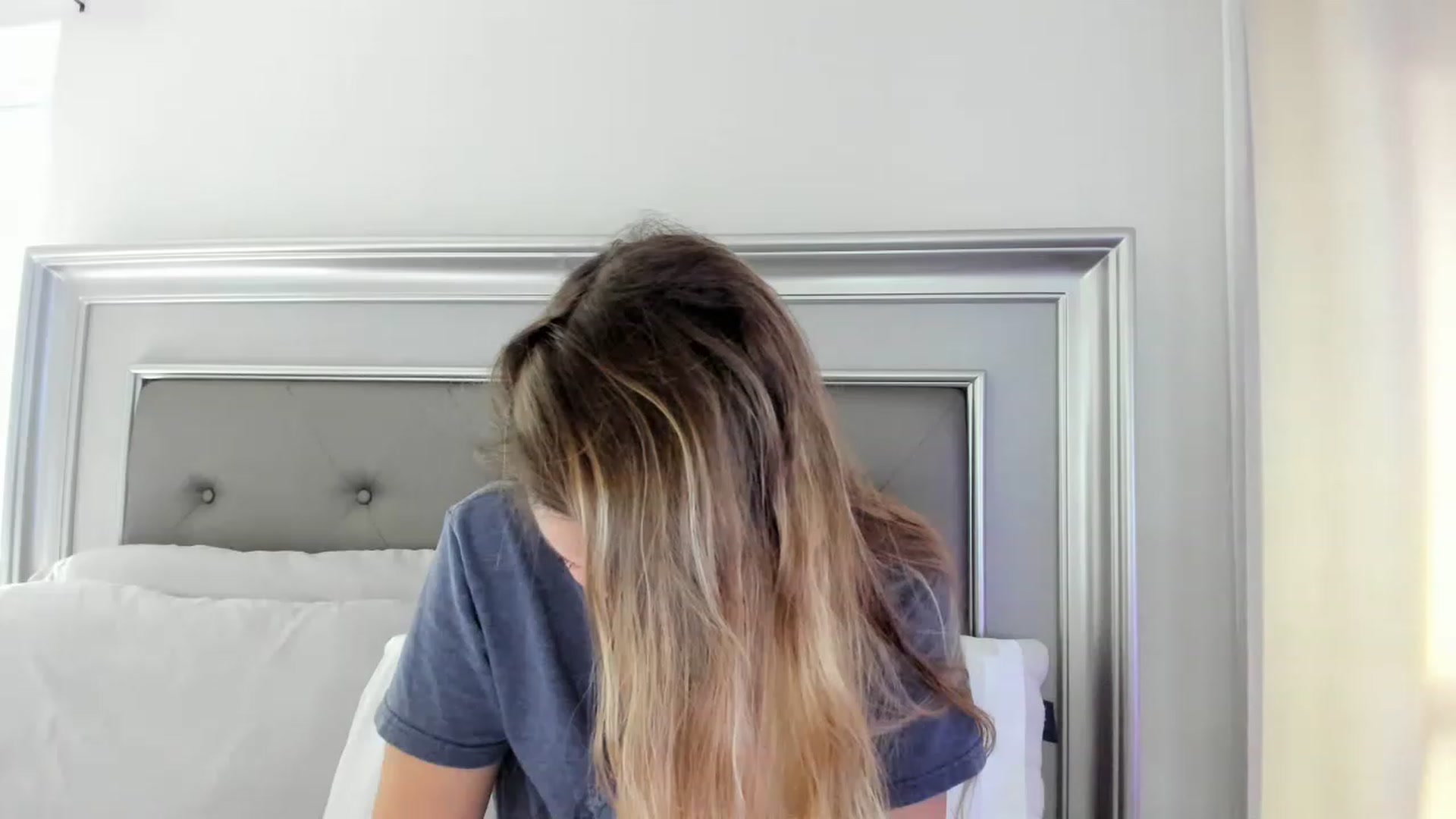 Gallery image thumbnail from Ca_ndi's myfreecams stream on, 06/28/2023, 13:34 image 17 of 20