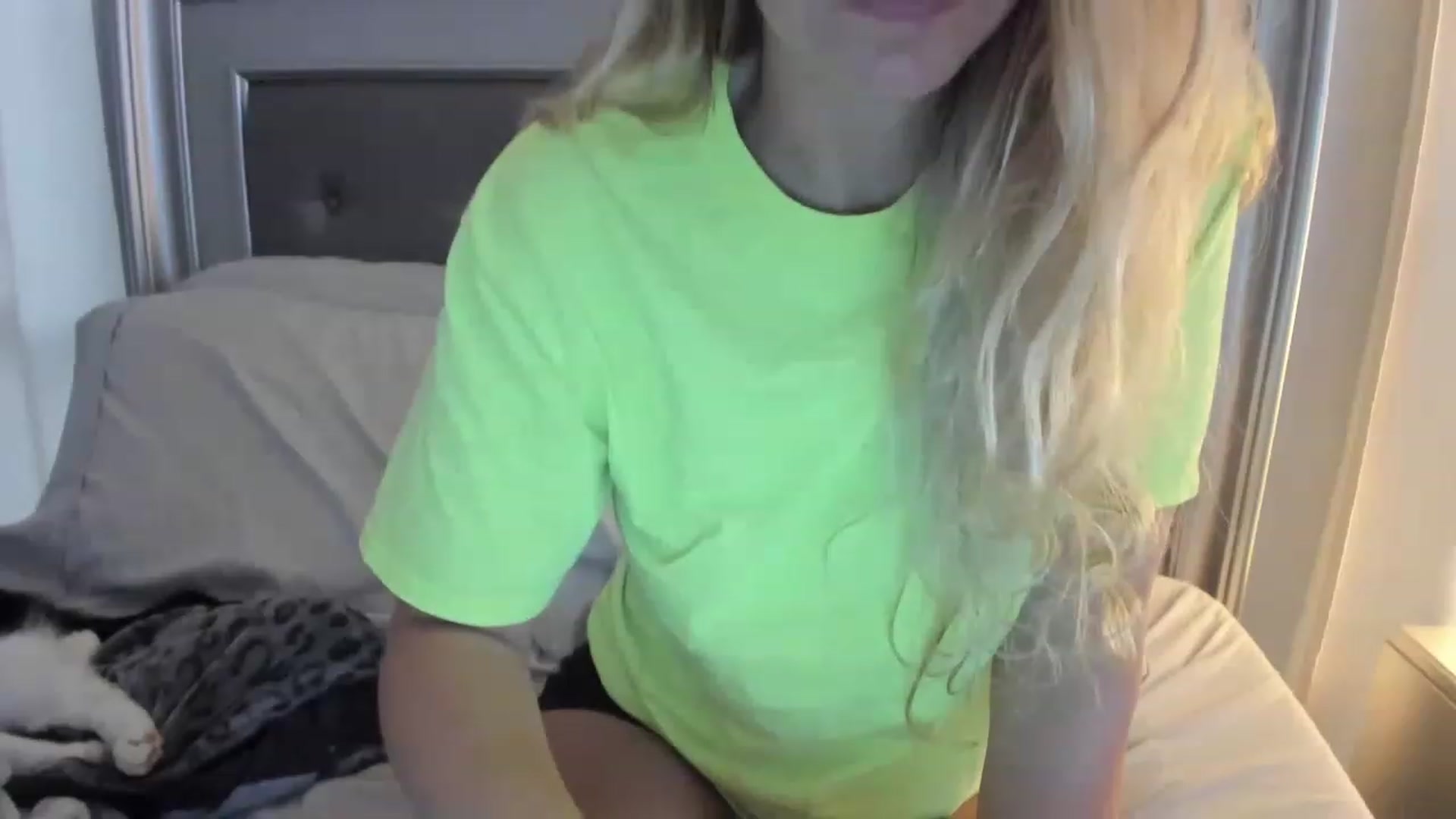 Gallery image thumbnail from Ca_ndi's myfreecams stream on, 06/29/2023, 11:33 image 20 of 20