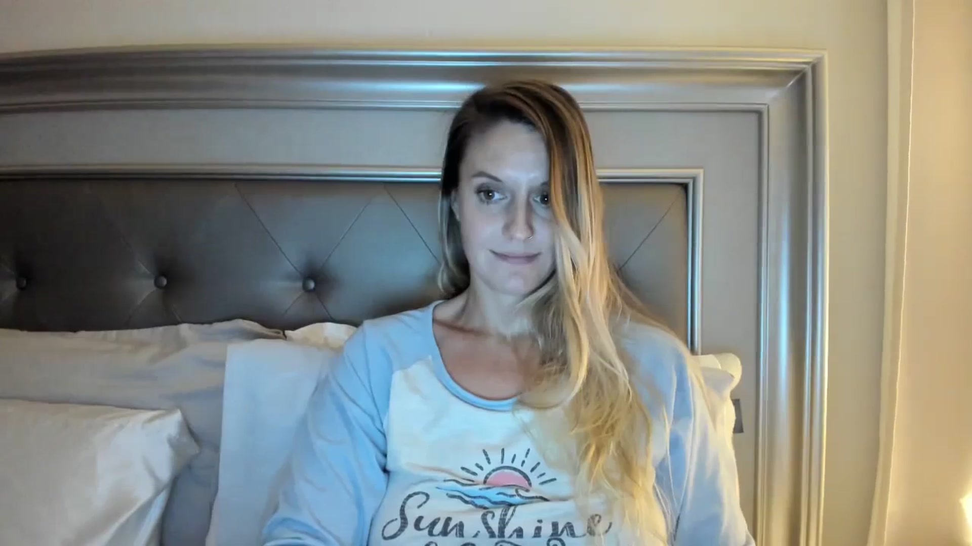 Gallery image thumbnail from Ca_ndi's myfreecams stream on, 07/03/2023, 10:32 image 20 of 20