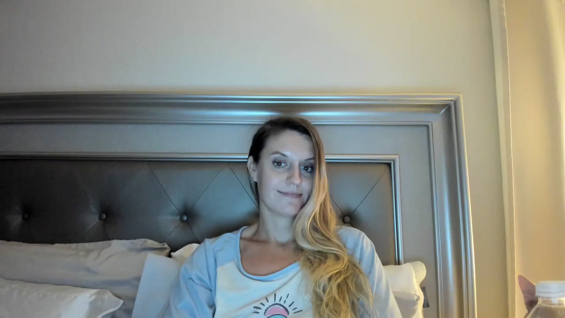 Gallery image thumbnail from Ca_ndi's myfreecams stream on, 07/03/2023, 10:32 image 1 of 20