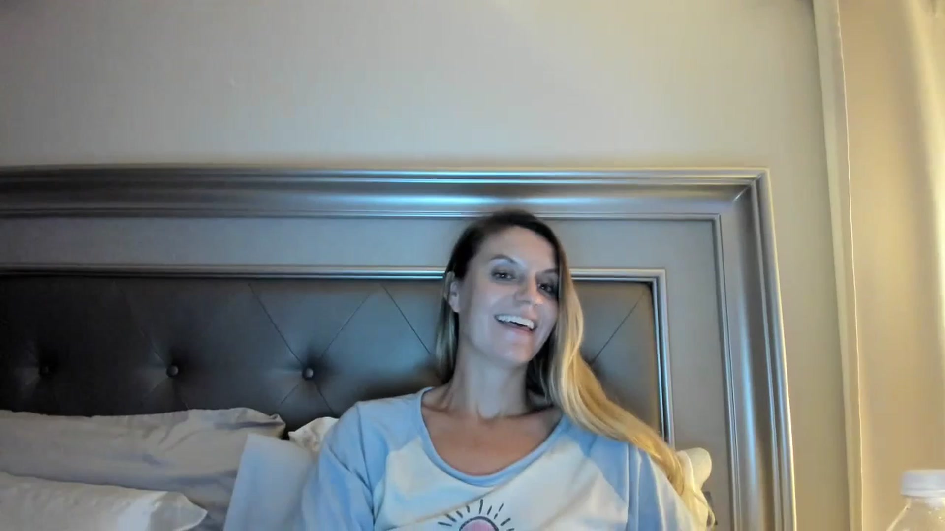 Gallery image thumbnail from Ca_ndi's myfreecams stream on, 07/03/2023, 10:32 image 9 of 20