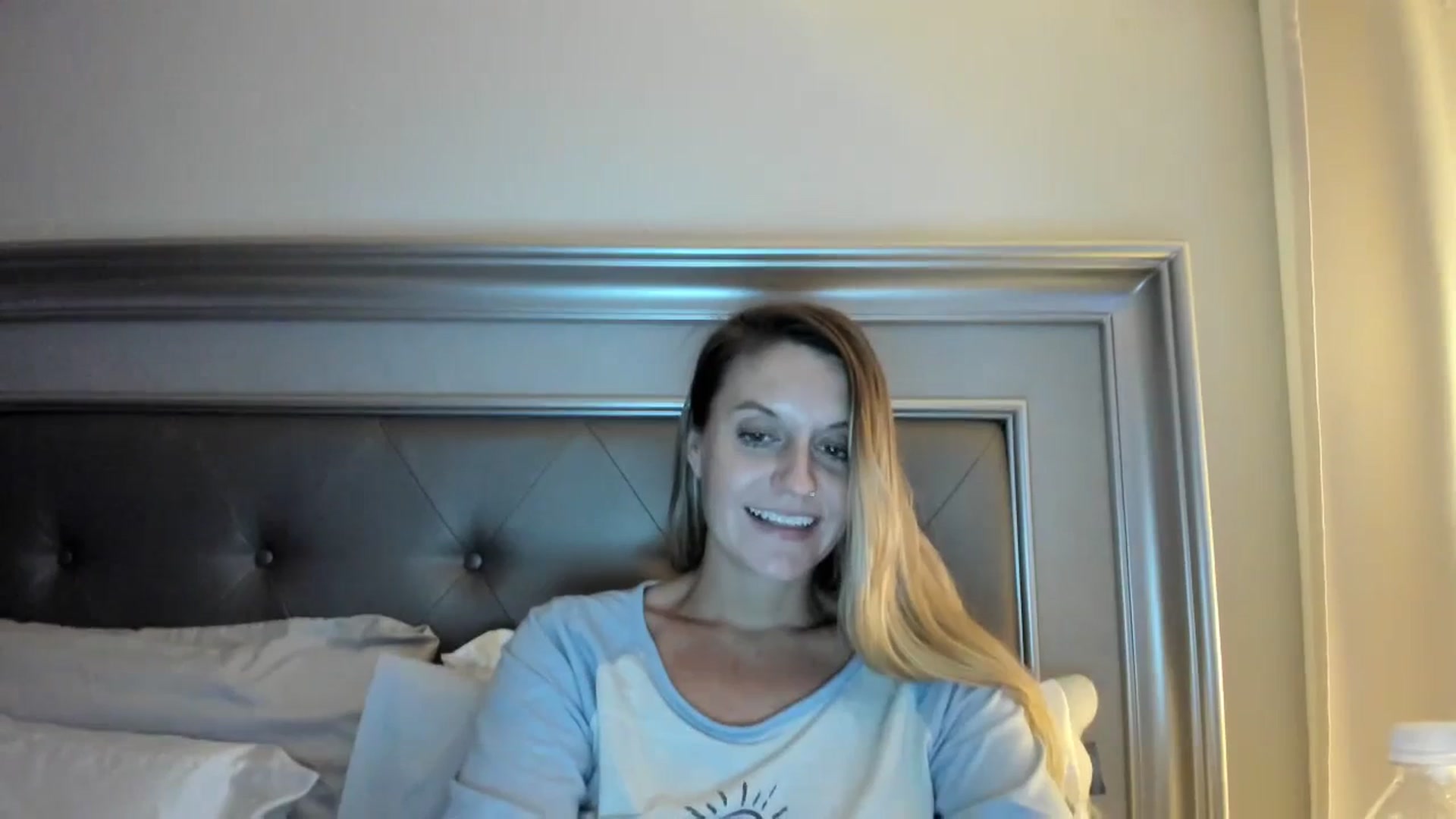 Gallery image thumbnail from Ca_ndi's myfreecams stream on, 07/03/2023, 10:32 image 10 of 20