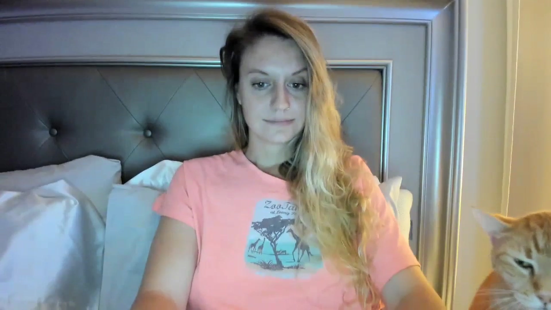 Gallery image thumbnail from Ca_ndi's myfreecams stream on, 07/05/2023, 09:06 image 5 of 20