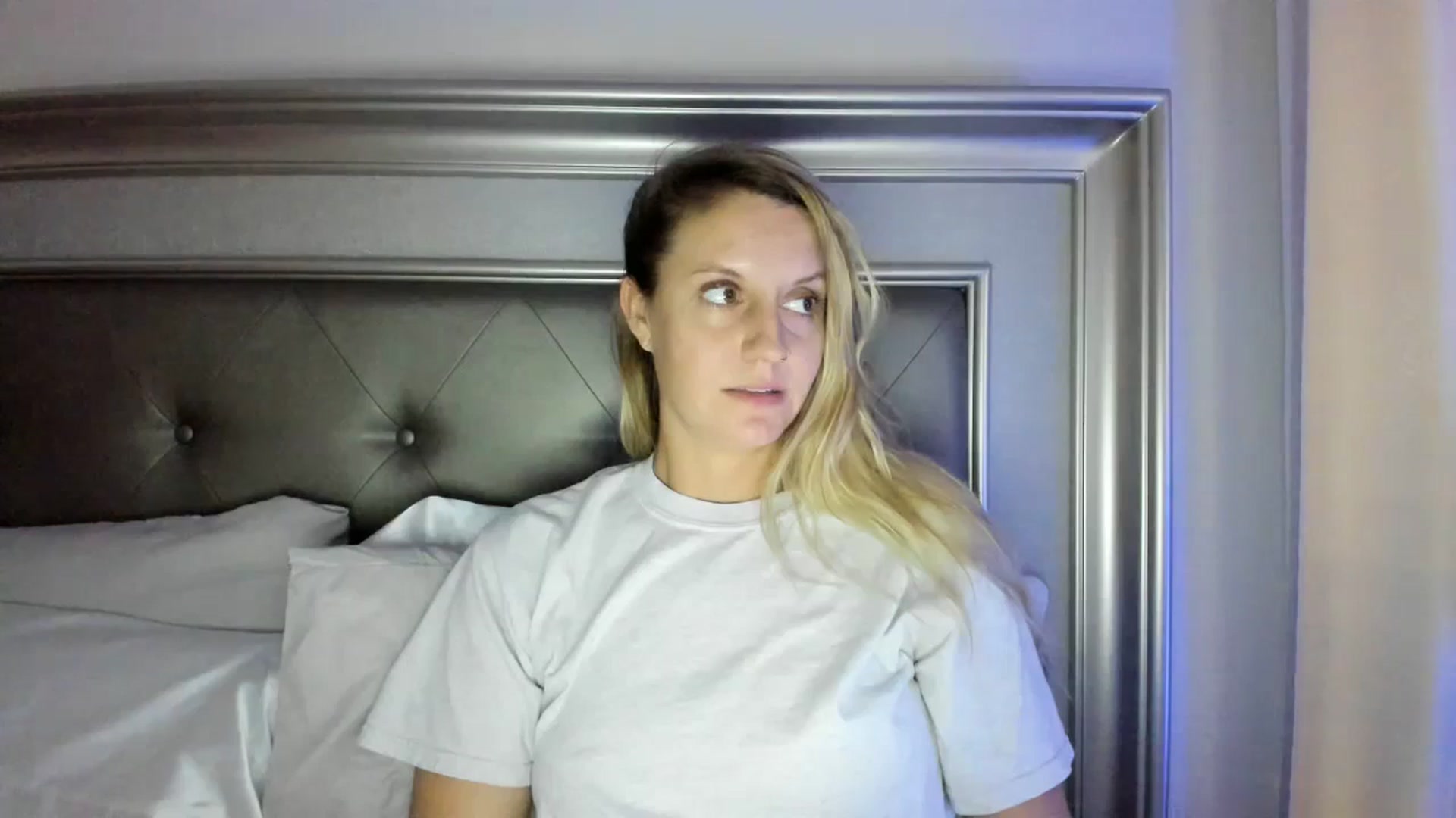 Gallery image thumbnail from Ca_ndi's myfreecams stream on, 07/05/2023, 11:40 image 5 of 20