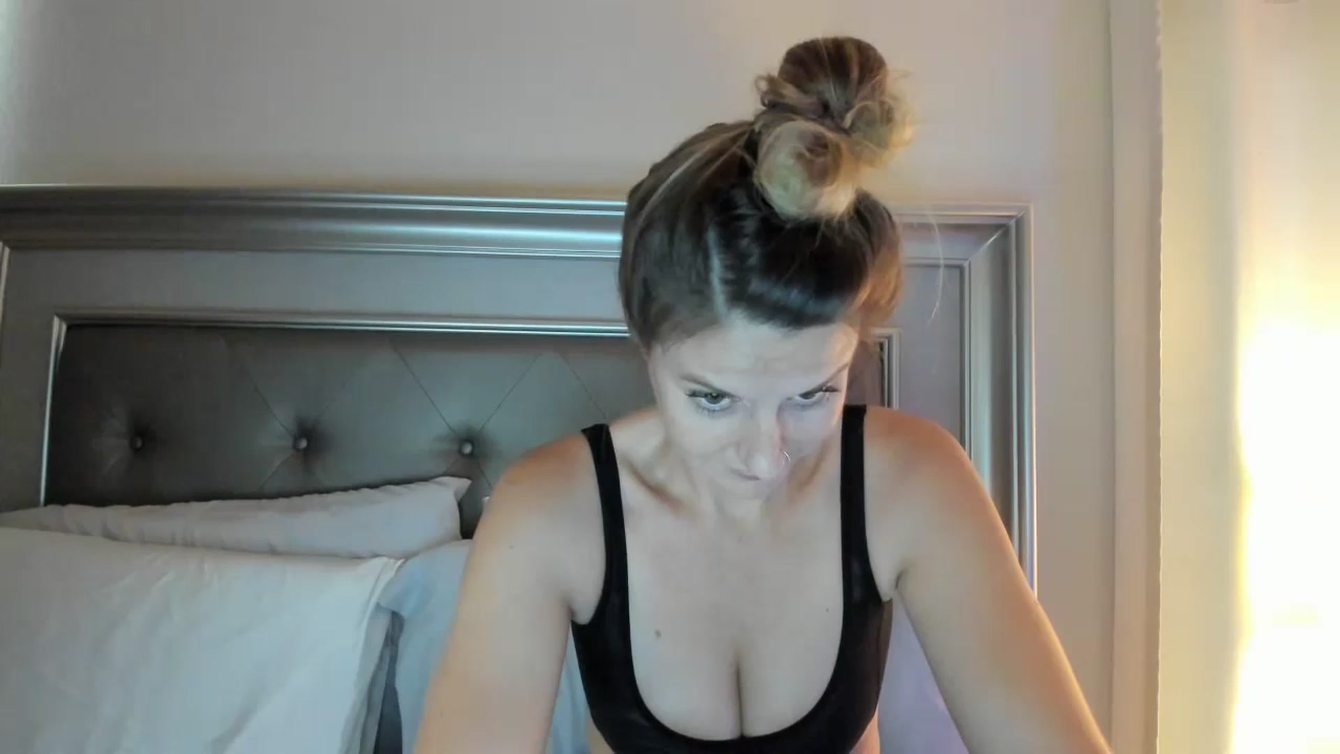 Gallery image thumbnail from Ca_ndi's myfreecams stream on, 07/12/2023, 18:17 image 20 of 20