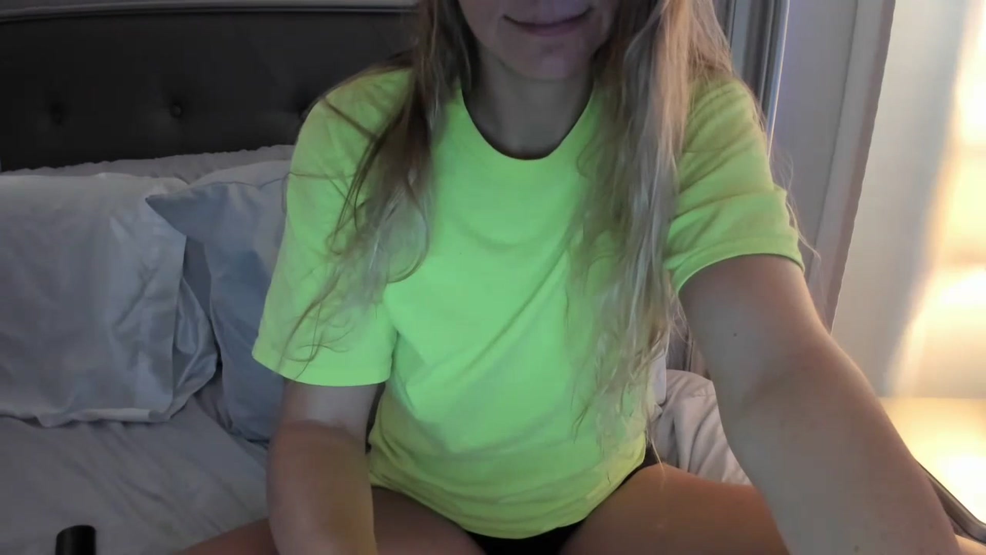 Gallery image thumbnail from Ca_ndi's myfreecams stream on, 07/15/2023, 13:13 image 3 of 20