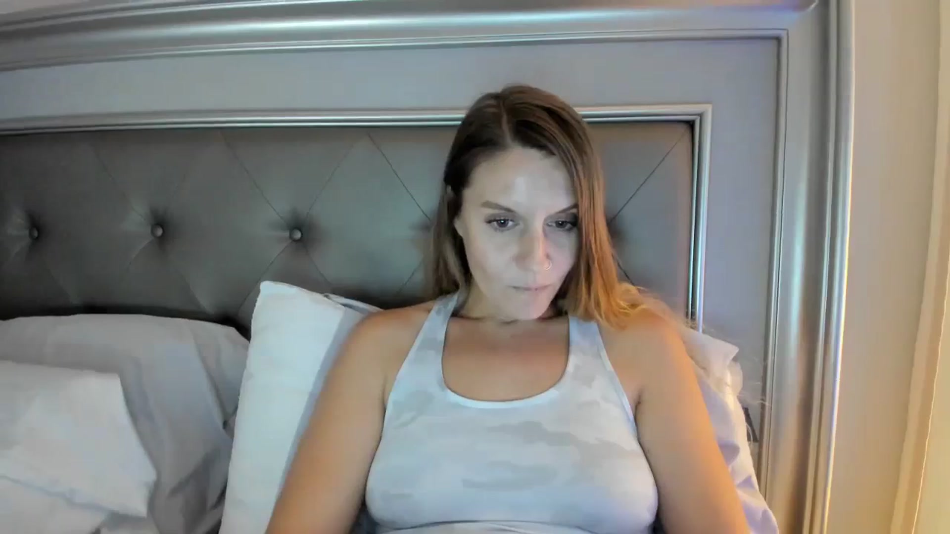 Gallery image thumbnail from Ca_ndi's myfreecams stream on, 07/22/2023, 17:52 image 16 of 20
