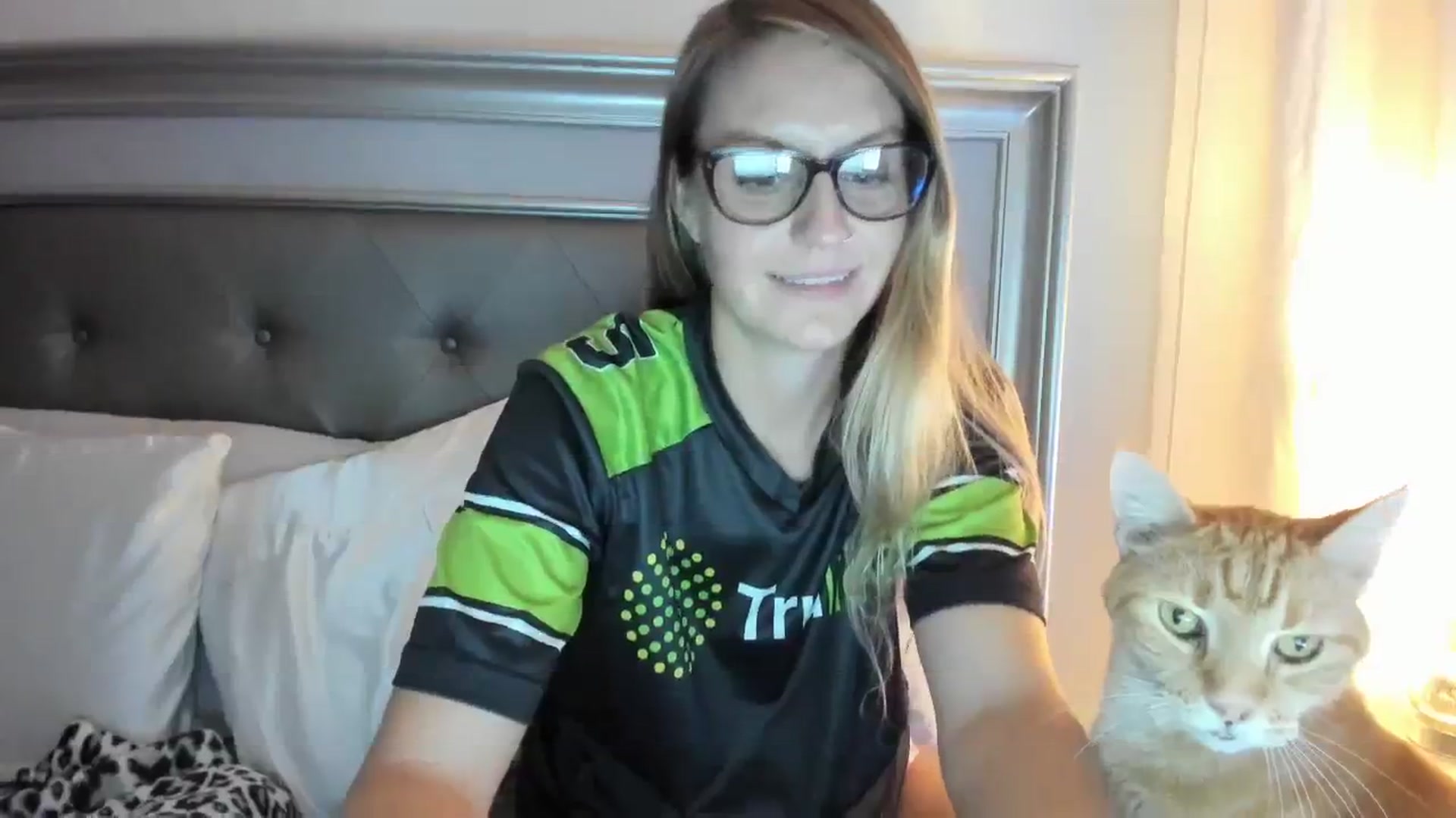 Gallery image thumbnail from Ca_ndi's myfreecams stream on, 08/14/2023, 24:33 image 5 of 20