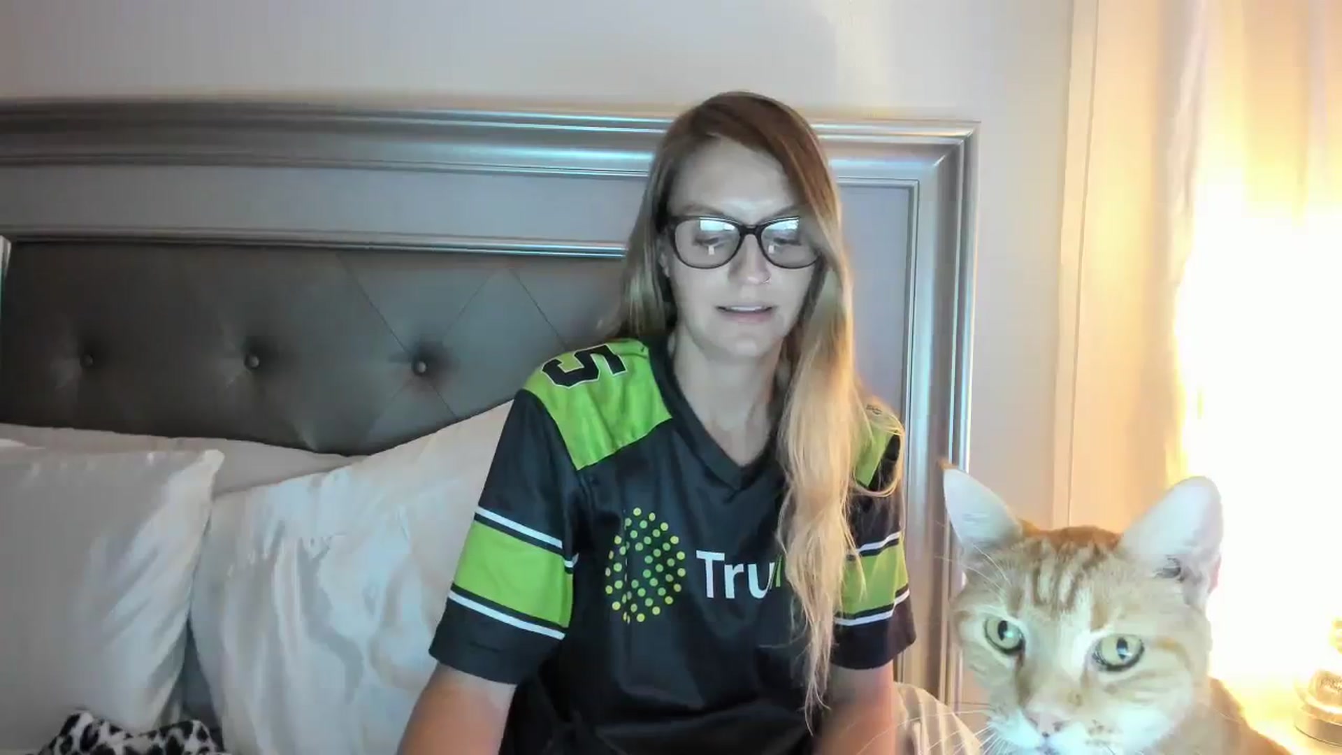 Gallery image thumbnail from Ca_ndi's myfreecams stream on, 08/14/2023, 24:33 image 11 of 20