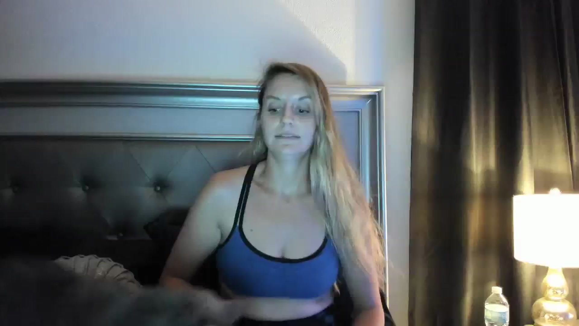 Gallery image thumbnail from Ca_ndi's myfreecams stream on, 08/17/2023, 20:33 image 1 of 20