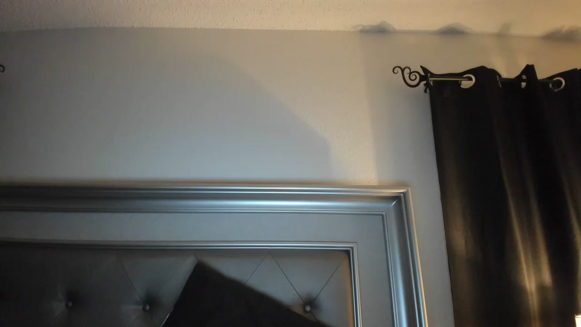 Gallery image thumbnail from Ca_ndi's myfreecams stream on, 08/18/2023, 11:08 image 6 of 20