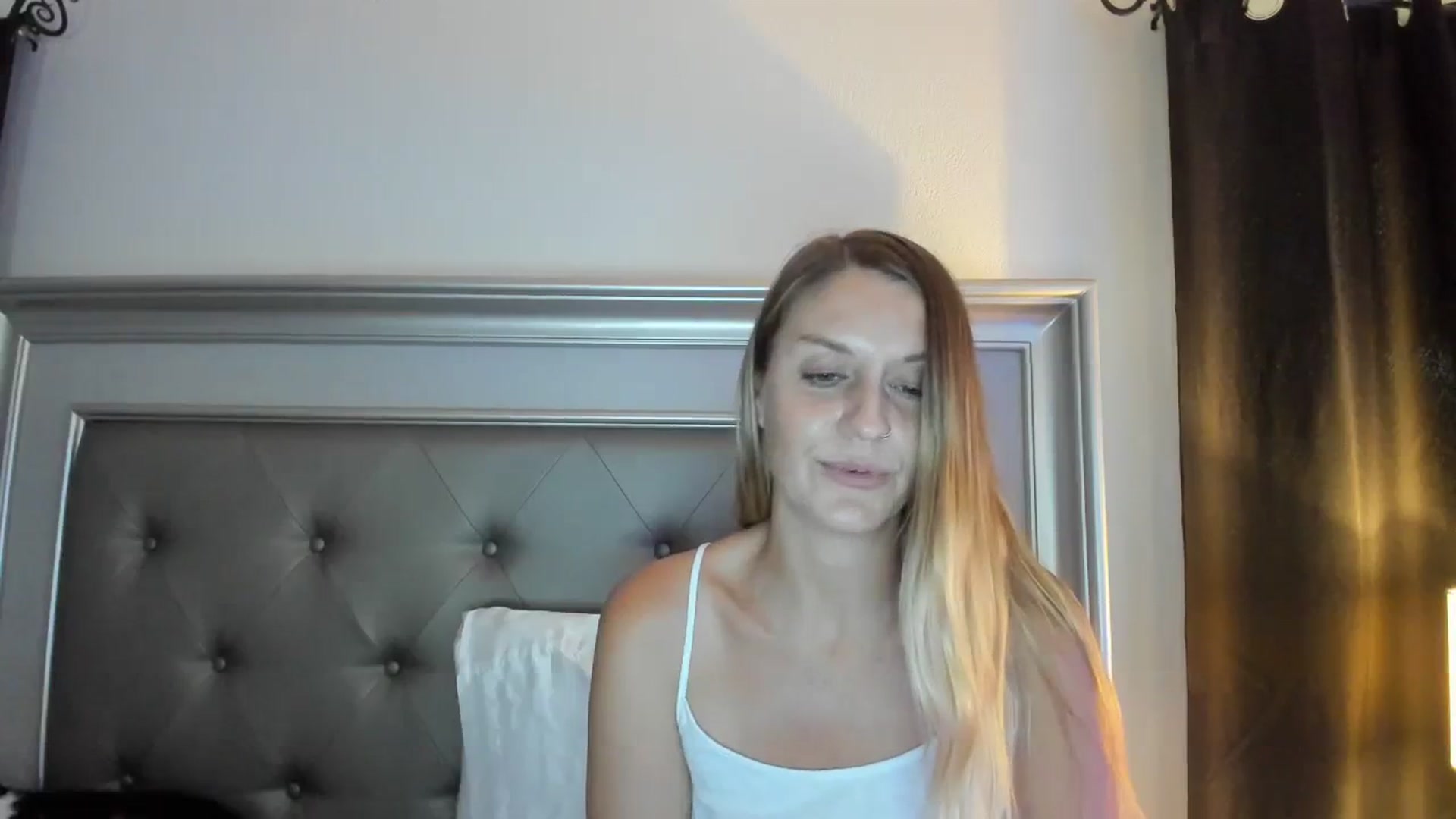 Gallery image thumbnail from Ca_ndi's myfreecams stream on, 08/21/2023, 16:26 image 20 of 20