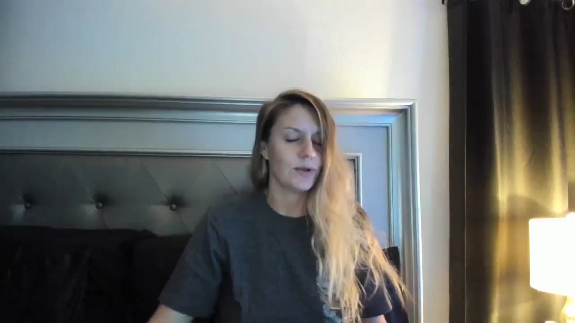 Gallery image thumbnail from Ca_ndi's myfreecams stream on, 09/03/2023, 09:52 image 7 of 20