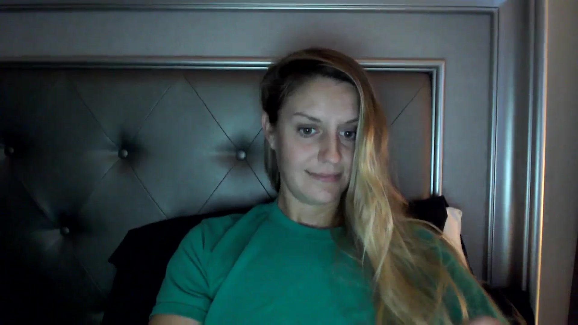 Gallery image thumbnail from Ca_ndi's myfreecams stream on, 09/16/2023, 13:55 image 11 of 20