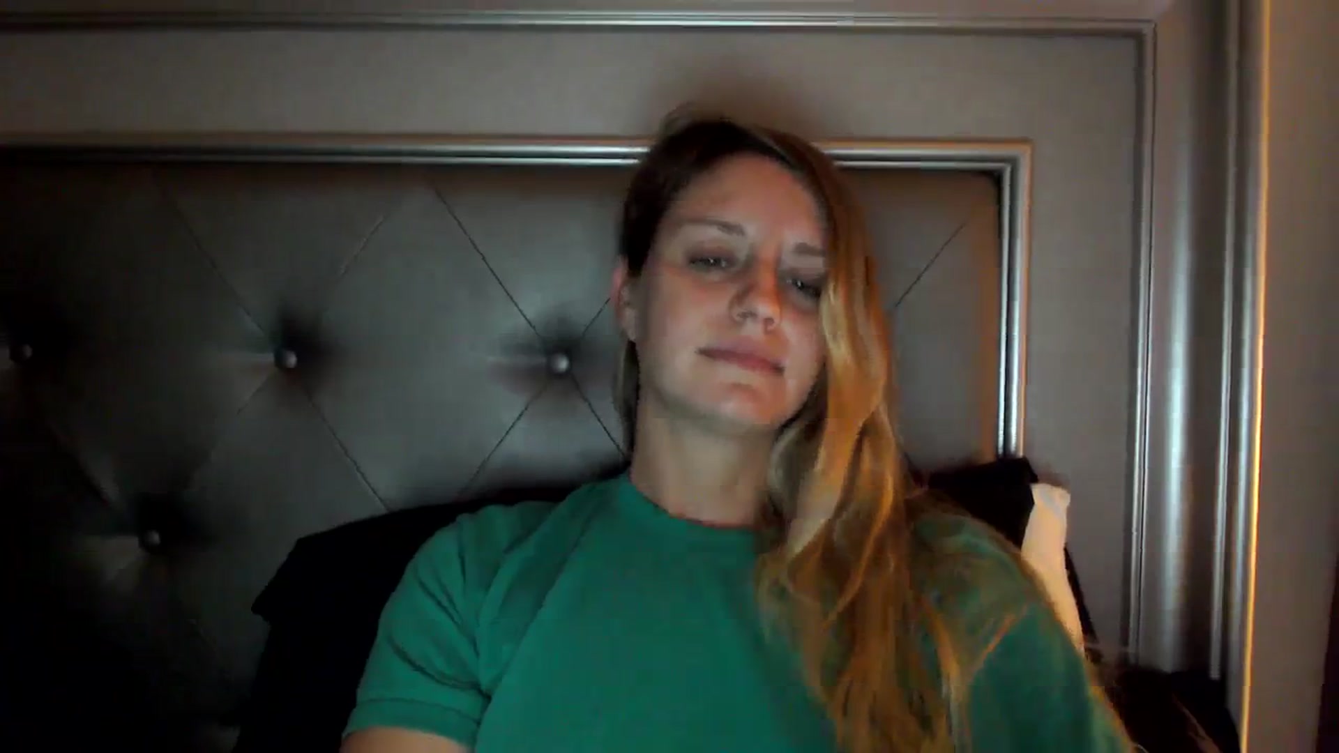 Gallery image thumbnail from Ca_ndi's myfreecams stream on, 09/16/2023, 13:55 image 10 of 20