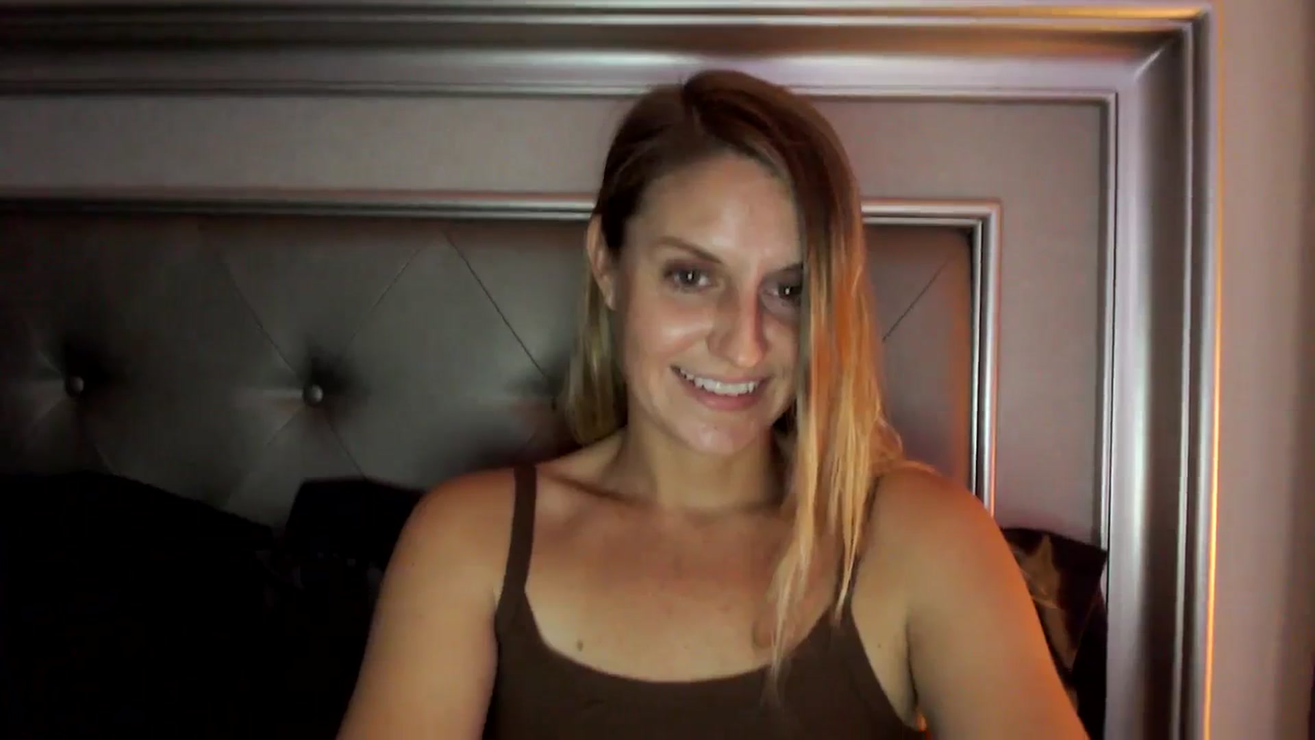 Gallery image thumbnail from Ca_ndi's myfreecams stream on, 09/17/2023, 17:42 image 20 of 20