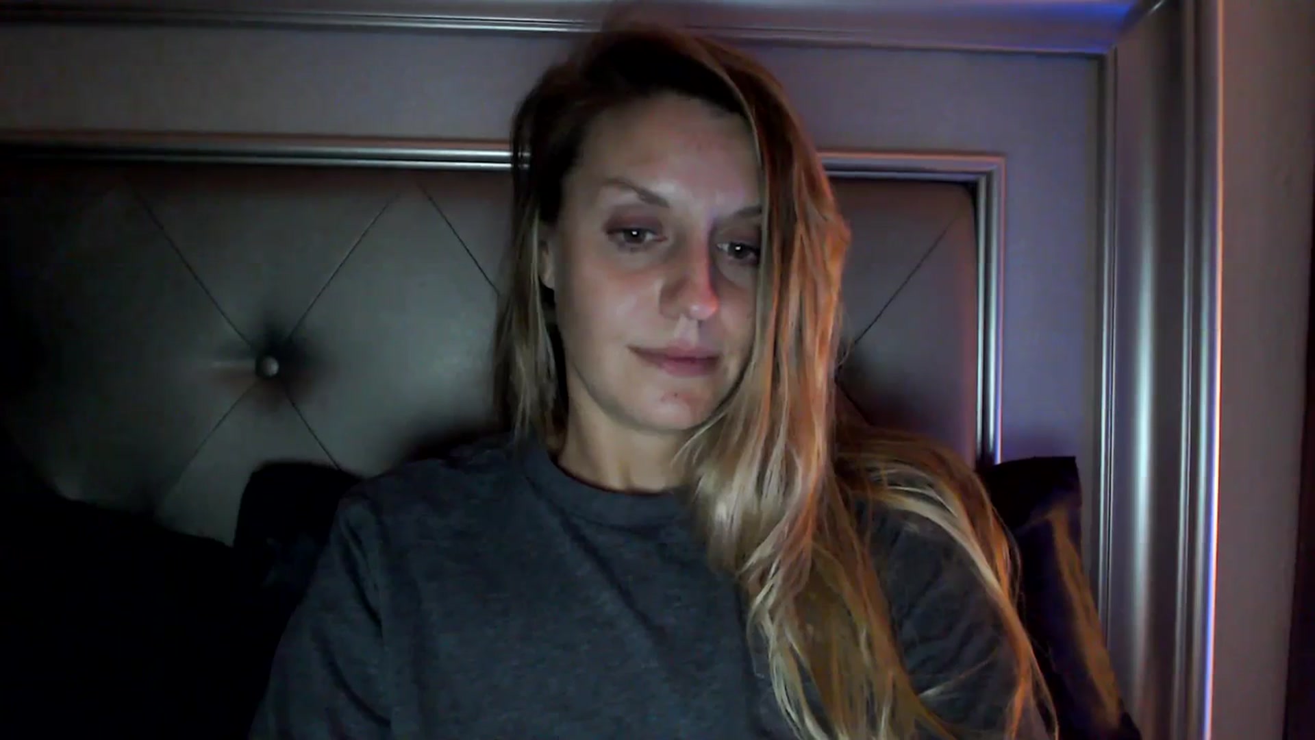 Gallery image thumbnail from Ca_ndi's myfreecams stream on, 09/19/2023, 24:45 image 12 of 20