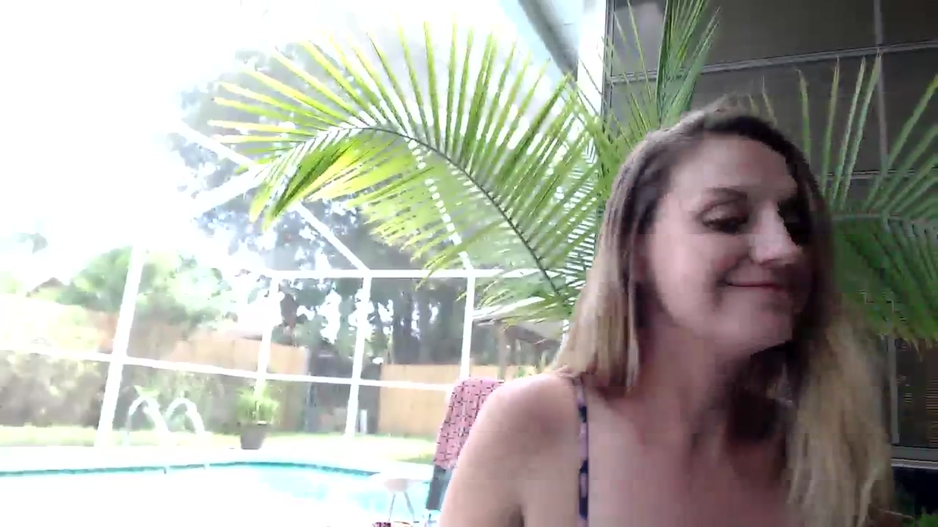 Gallery image thumbnail from Ca_ndi's myfreecams stream on, 09/24/2023, 18:38 image 12 of 20