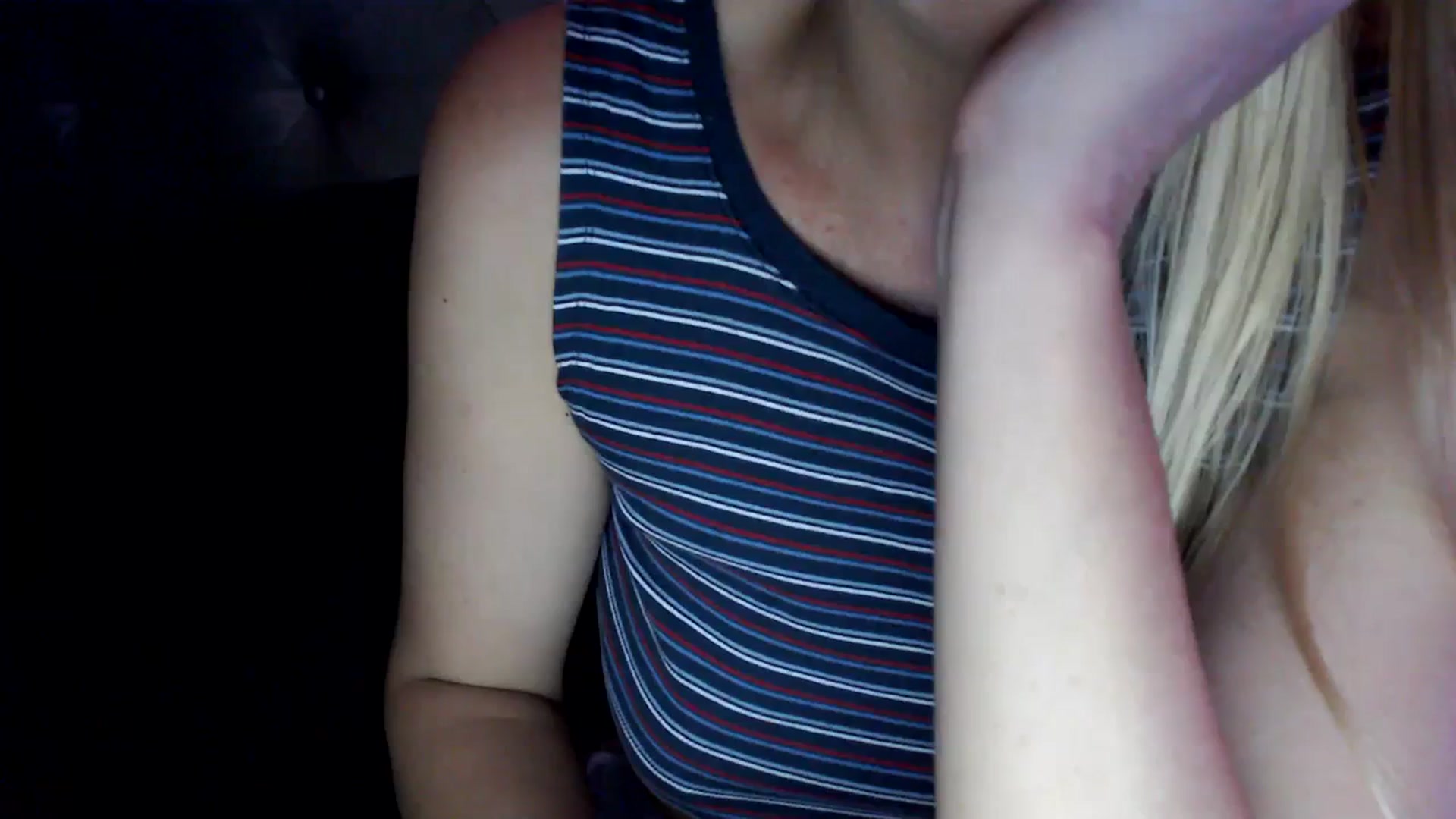 Gallery image thumbnail from Ca_ndi's myfreecams stream on, 09/27/2023, 24:29 image 9 of 20