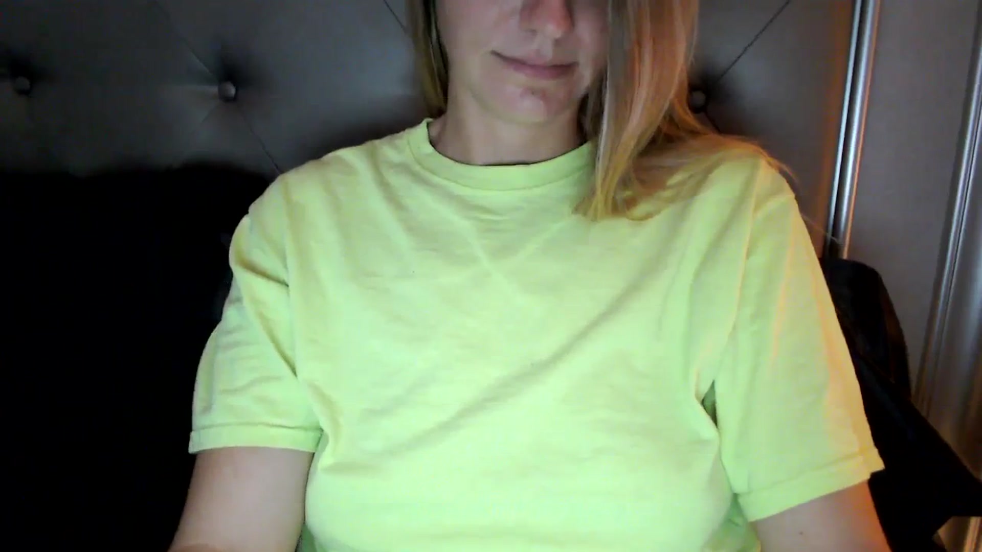 Gallery image thumbnail from Ca_ndi's myfreecams stream on, 10/31/2023, 13:58 image 14 of 20