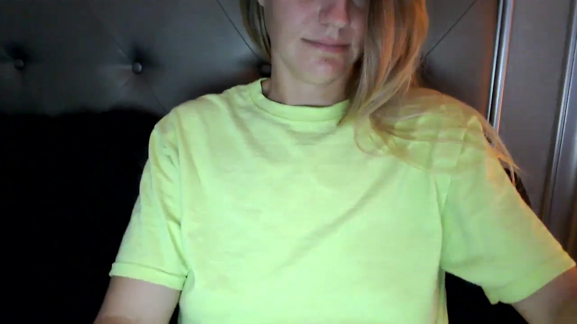 Gallery image thumbnail from Ca_ndi's myfreecams stream on, 10/31/2023, 13:58 image 3 of 20