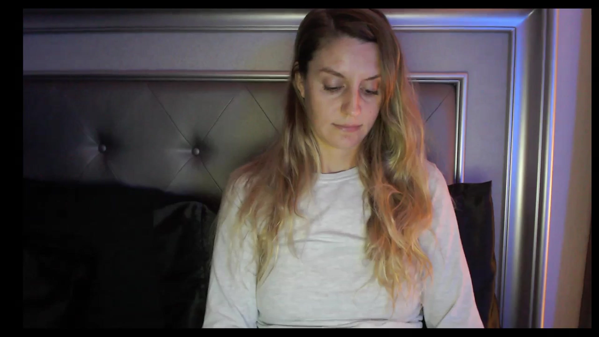 Gallery image thumbnail from Ca_ndi's myfreecams stream on, 11/02/2023, 11:57 image 3 of 20