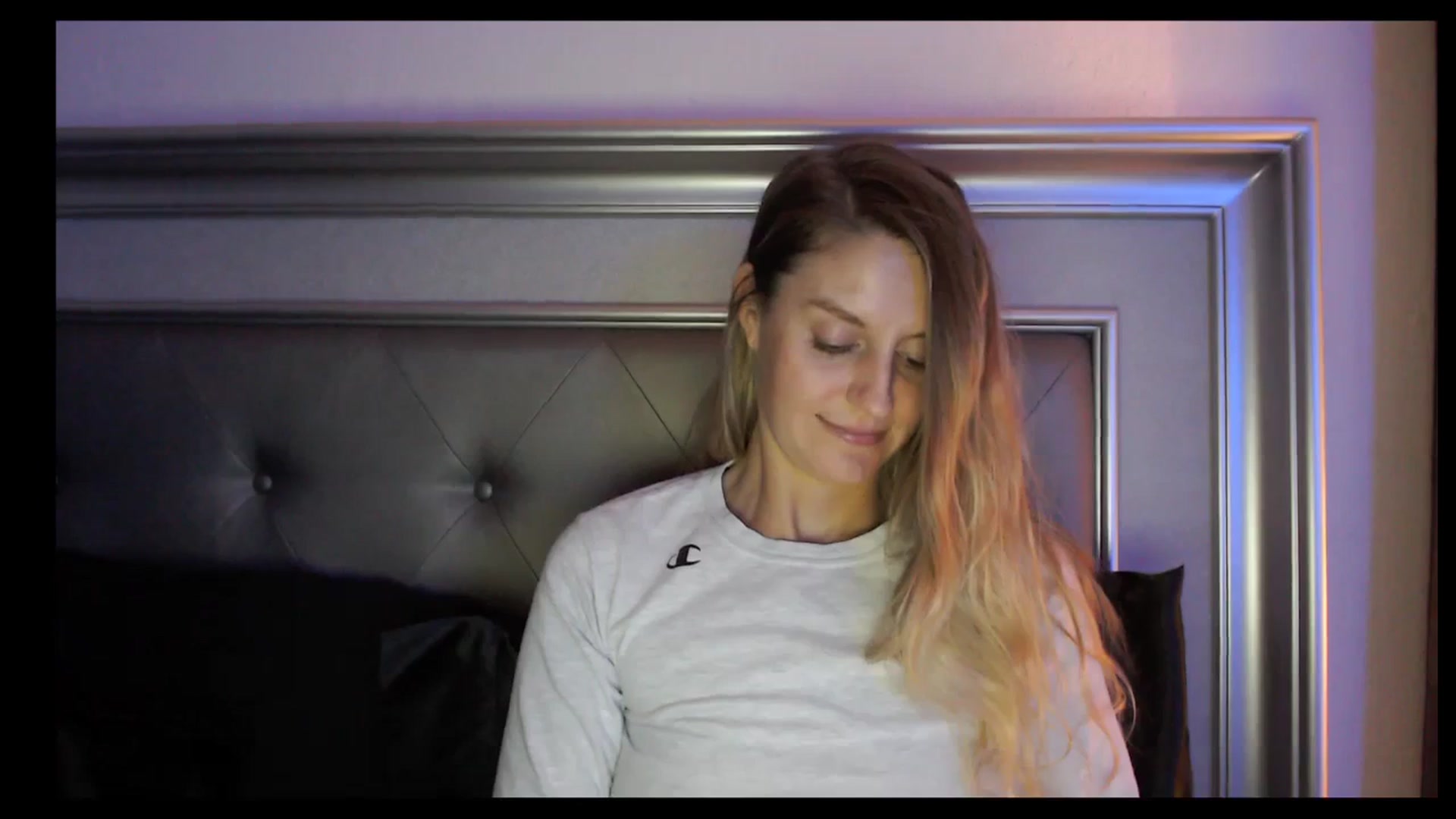 Gallery image thumbnail from Ca_ndi's myfreecams stream on, 11/02/2023, 11:57 image 17 of 20