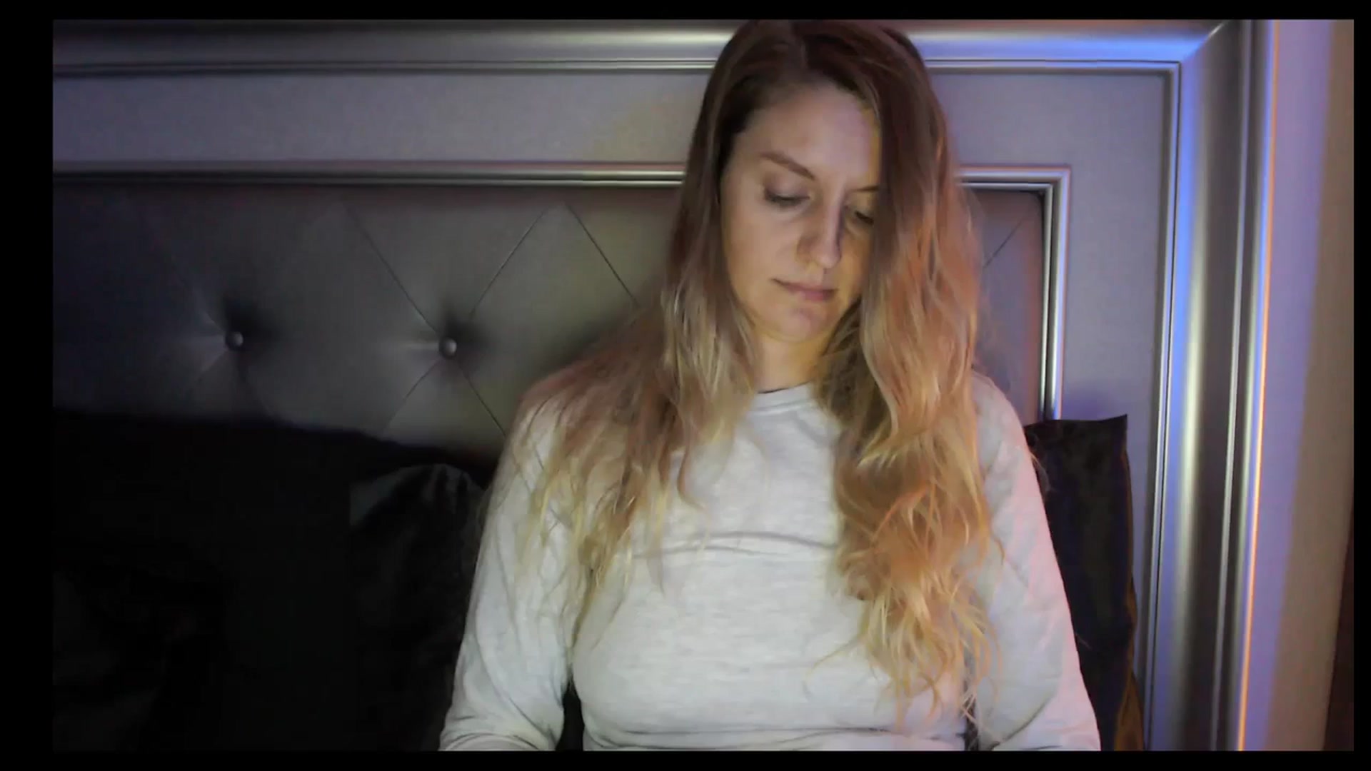 Gallery image thumbnail from Ca_ndi's myfreecams stream on, 11/02/2023, 11:57 image 2 of 20