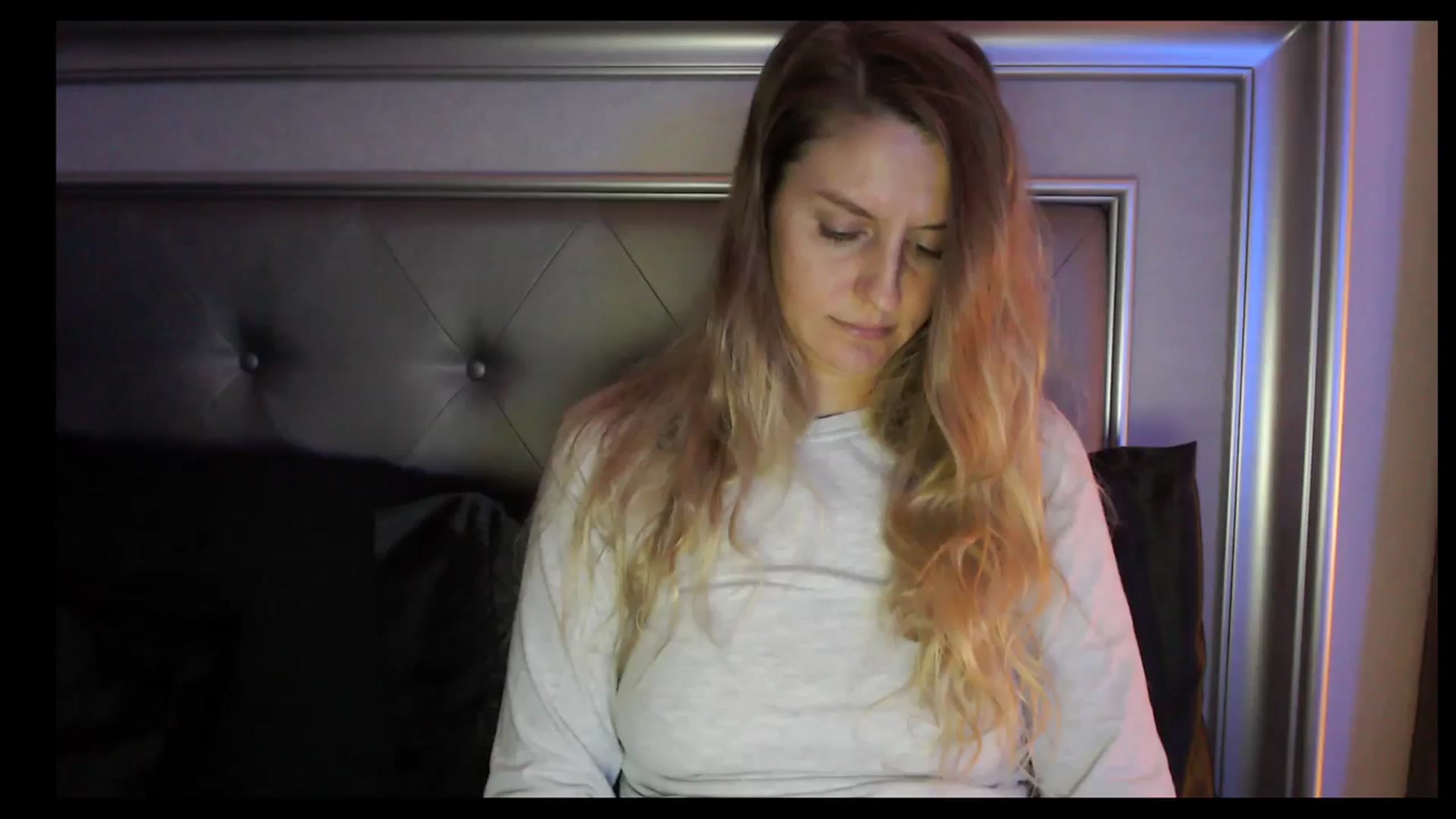 Gallery image thumbnail from Ca_ndi's myfreecams stream on, 11/02/2023, 11:57 image 1 of 20