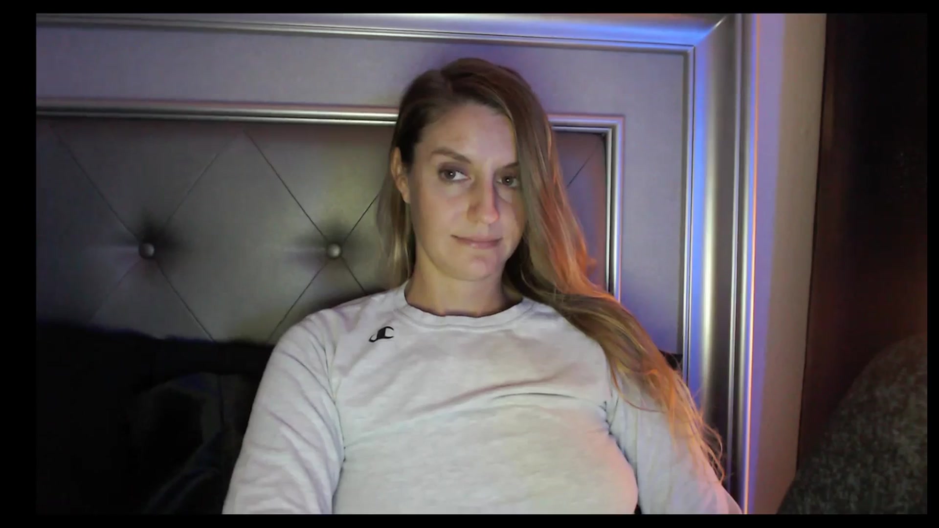 Gallery image thumbnail from Ca_ndi's myfreecams stream on, 11/02/2023, 12:44 image 2 of 20
