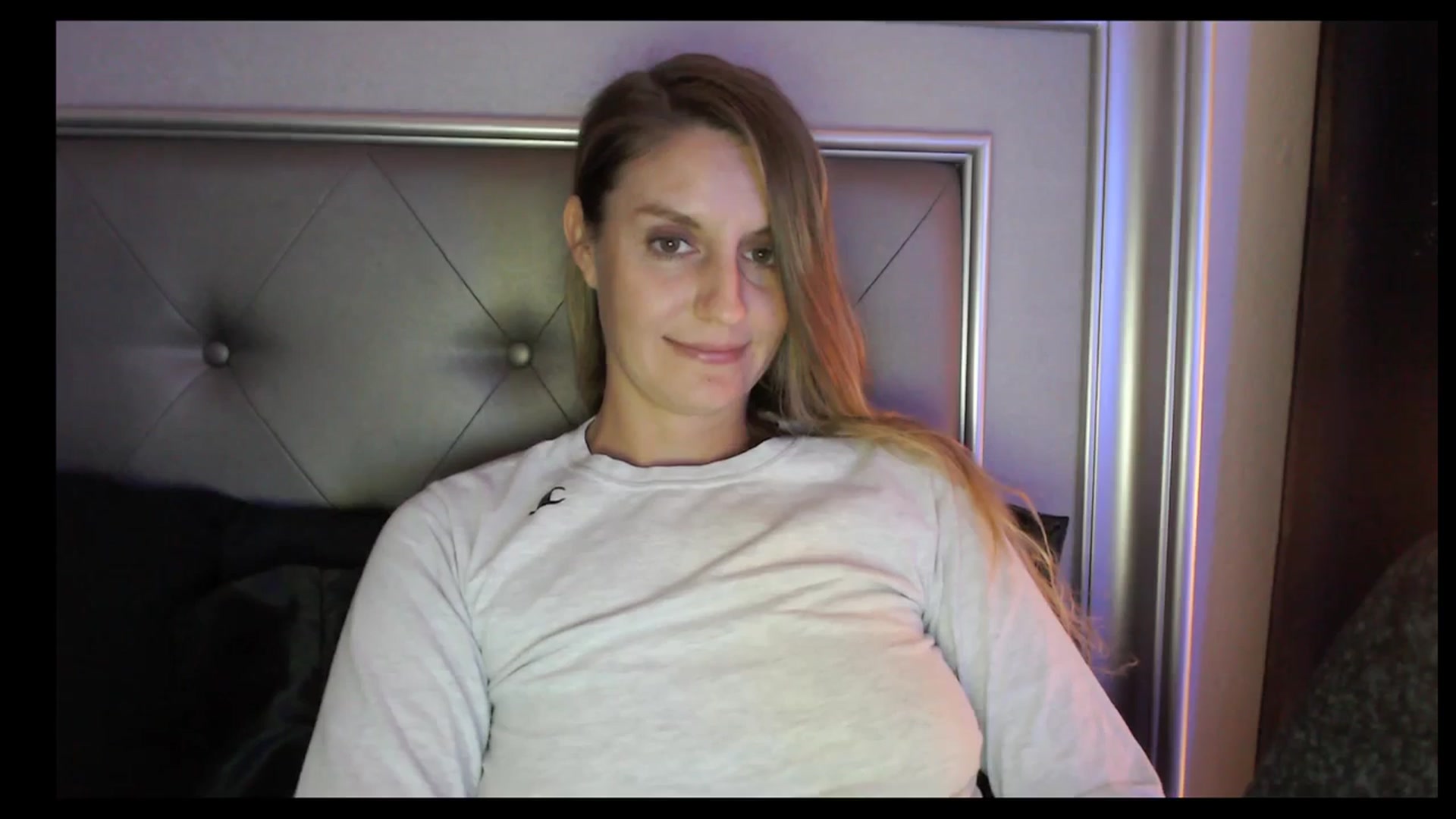 Gallery image thumbnail from Ca_ndi's myfreecams stream on, 11/02/2023, 12:44 image 13 of 20