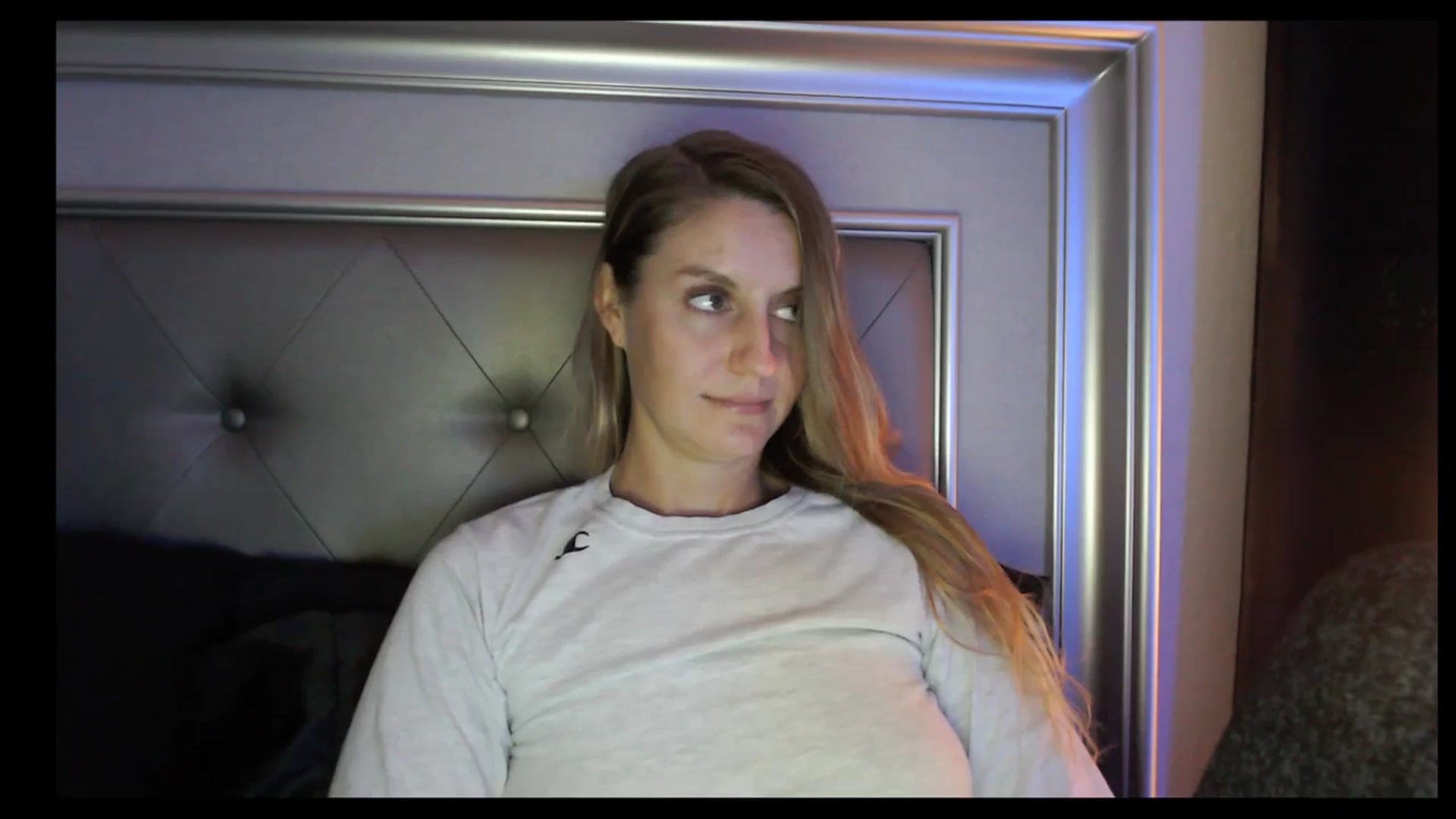 Gallery image thumbnail from Ca_ndi's myfreecams stream on, 11/02/2023, 12:44 image 3 of 20