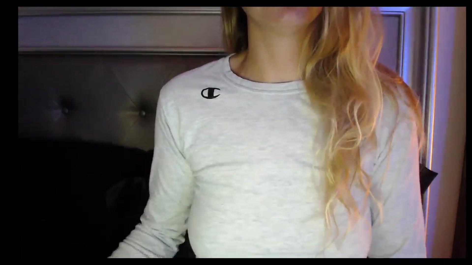 Gallery image thumbnail from Ca_ndi's myfreecams stream on, 11/02/2023, 12:44 image 17 of 20