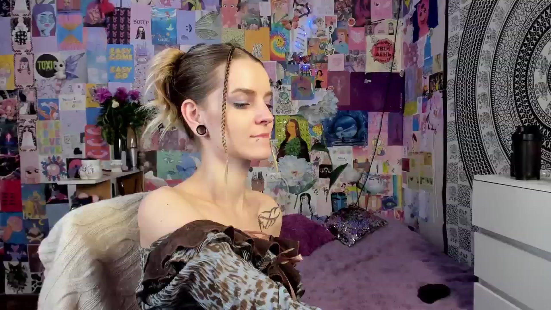 Gallery image thumbnail from Caandy_girl's myfreecams stream on, 06/02/2024, 18:52 image 11 of 20