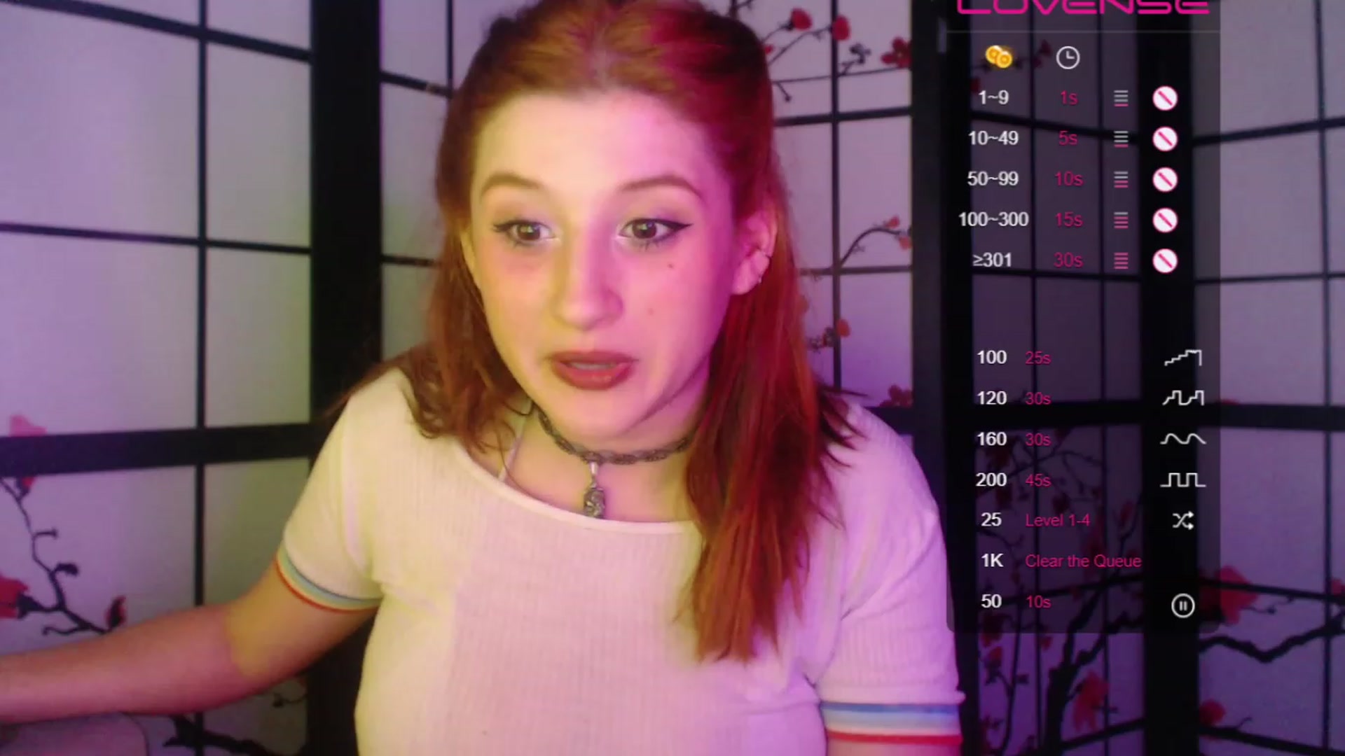 Gallery image thumbnail from Cabaret_Panda's myfreecams stream on, 11/17/2022, 05:37 image 6 of 20