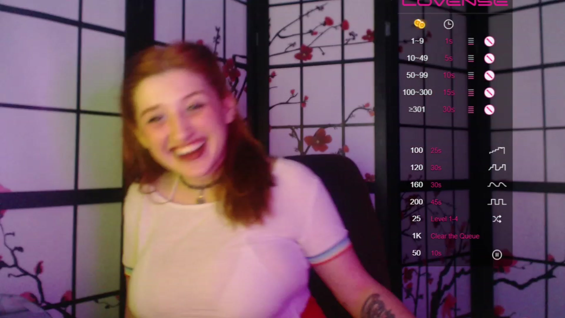 Gallery image thumbnail from Cabaret_Panda's myfreecams stream on, 11/17/2022, 05:37 image 3 of 20