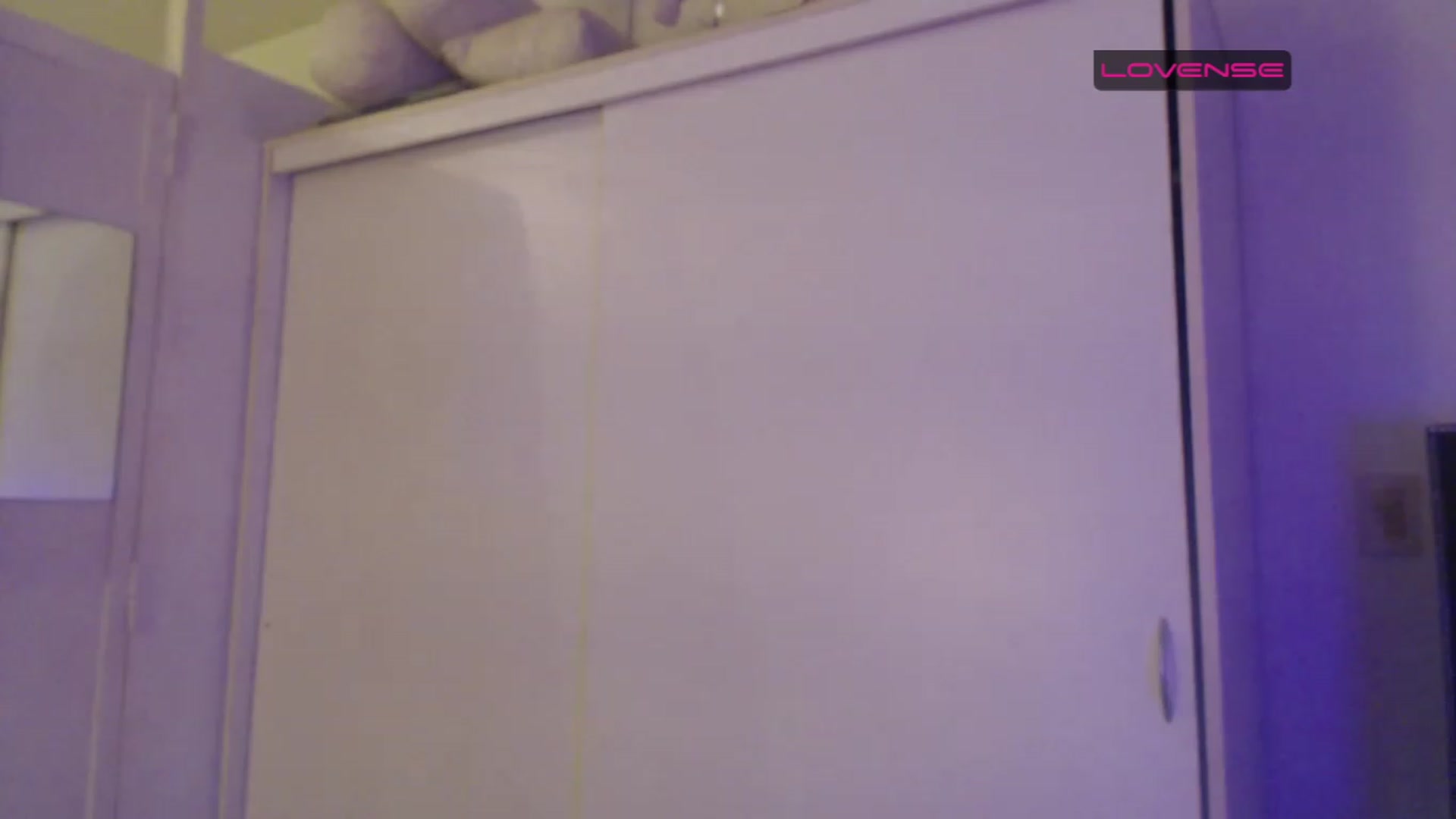 Gallery image thumbnail from Cabaret_Panda's myfreecams stream on, 12/16/2022, 04:38 image 6 of 20