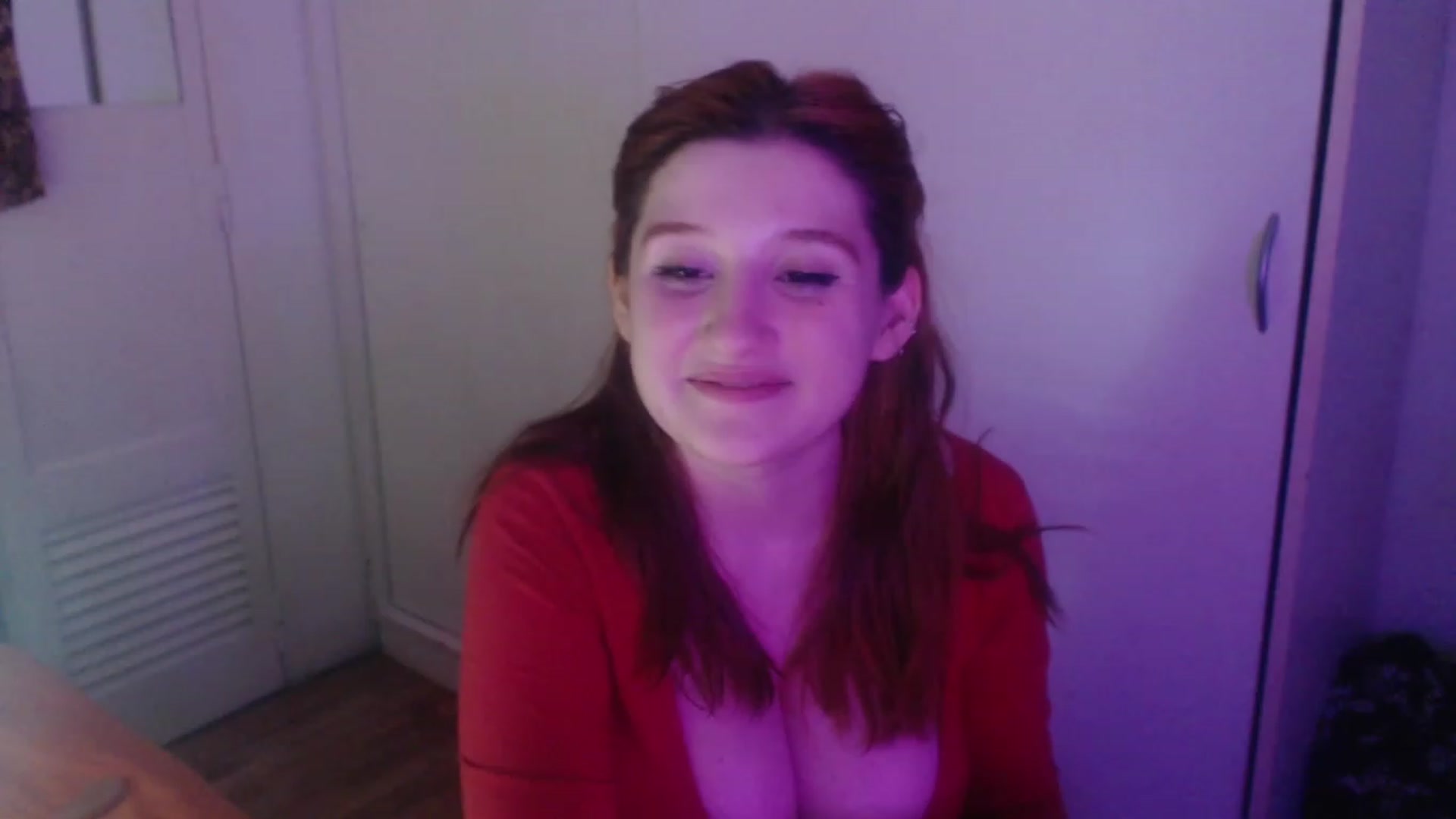 Gallery image thumbnail from Cabaret_Panda's myfreecams stream on, 12/16/2022, 07:20 image 14 of 20