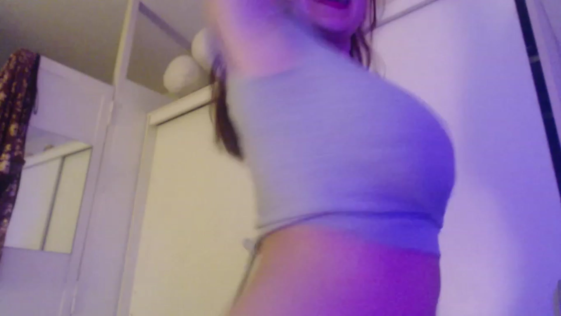 Gallery image thumbnail from Cabaret_Panda's myfreecams stream on, 12/18/2022, 07:38 image 8 of 20