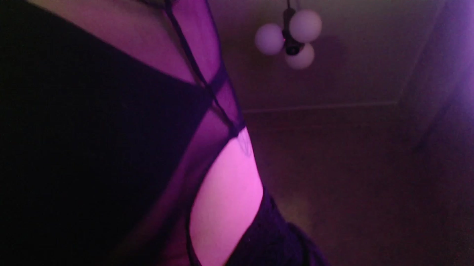 Gallery image thumbnail from Cabaret_Panda's myfreecams stream on, 01/07/2023, 02:54 image 10 of 20