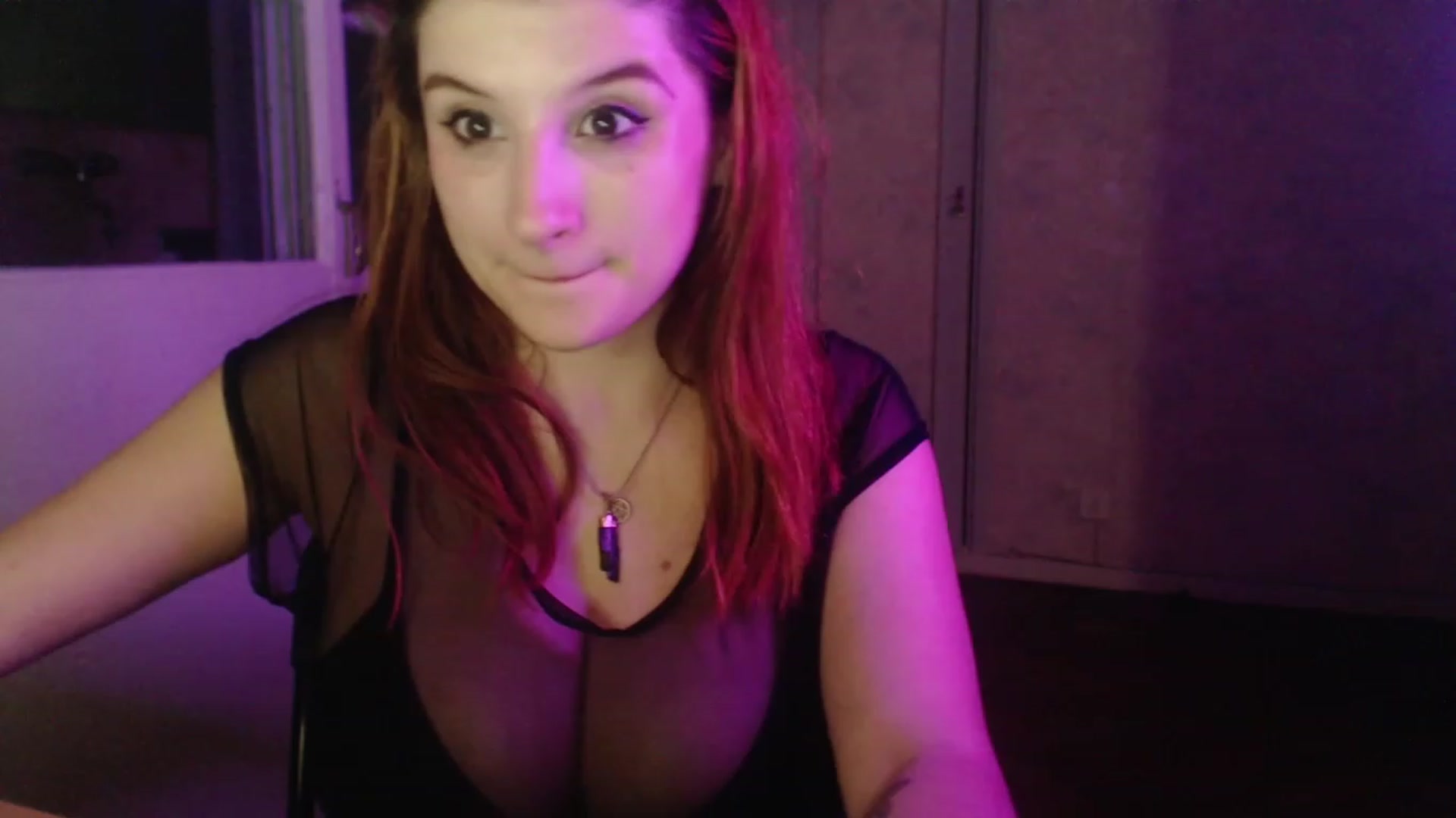 Gallery image thumbnail from Cabaret_Panda's myfreecams stream on, 01/07/2023, 02:54 image 15 of 20