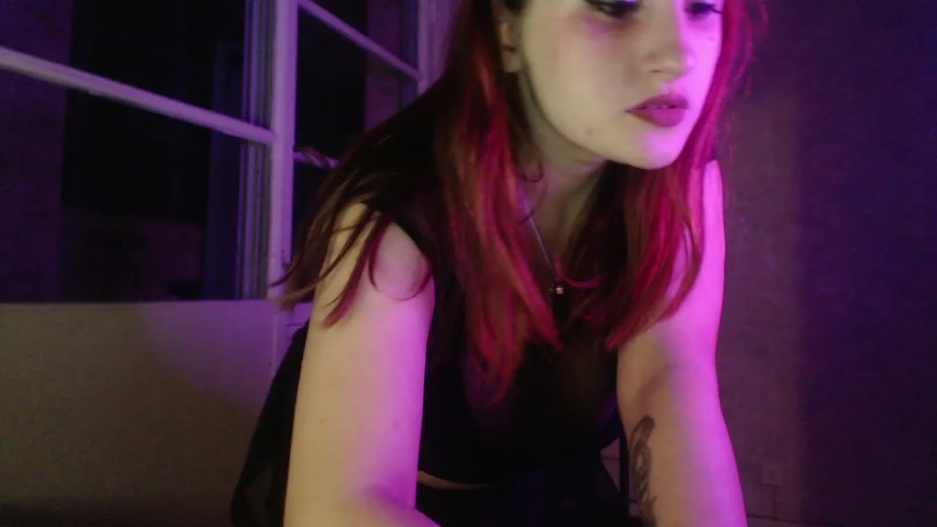 Gallery image thumbnail from Cabaret_Panda's myfreecams stream on, 01/07/2023, 05:10 image 3 of 20