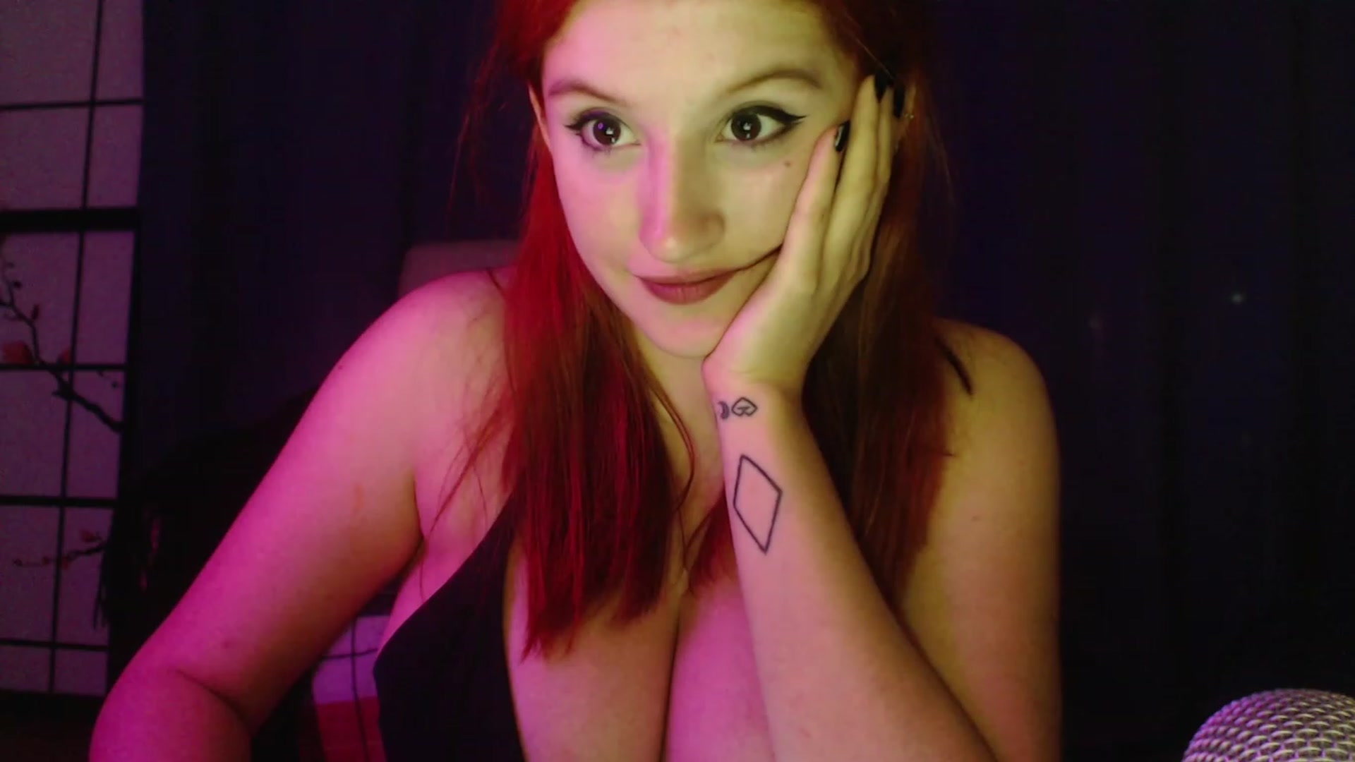 Gallery image thumbnail from Cabaret_Panda's myfreecams stream on, 01/15/2023, 08:38 image 18 of 20