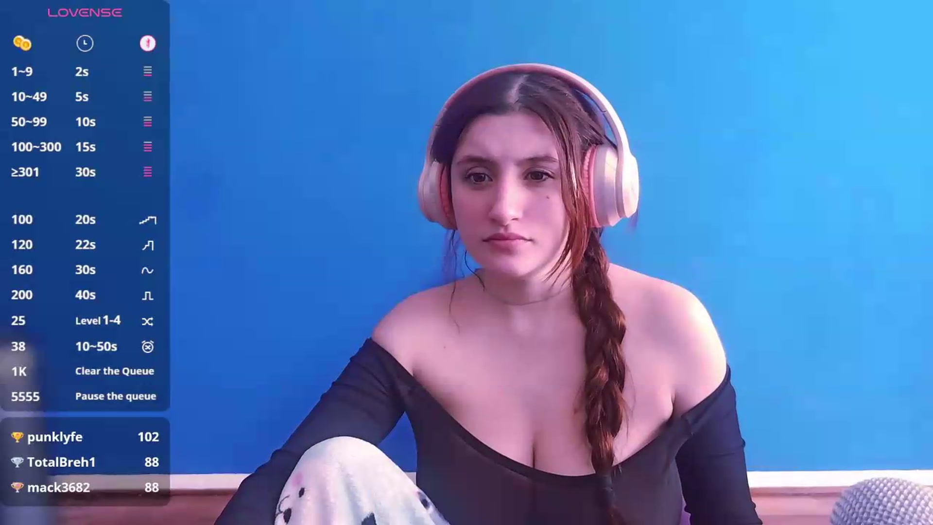 Gallery image thumbnail from Cabaret_Panda's myfreecams stream on, 07/08/2026, 16:41 image 12 of 20