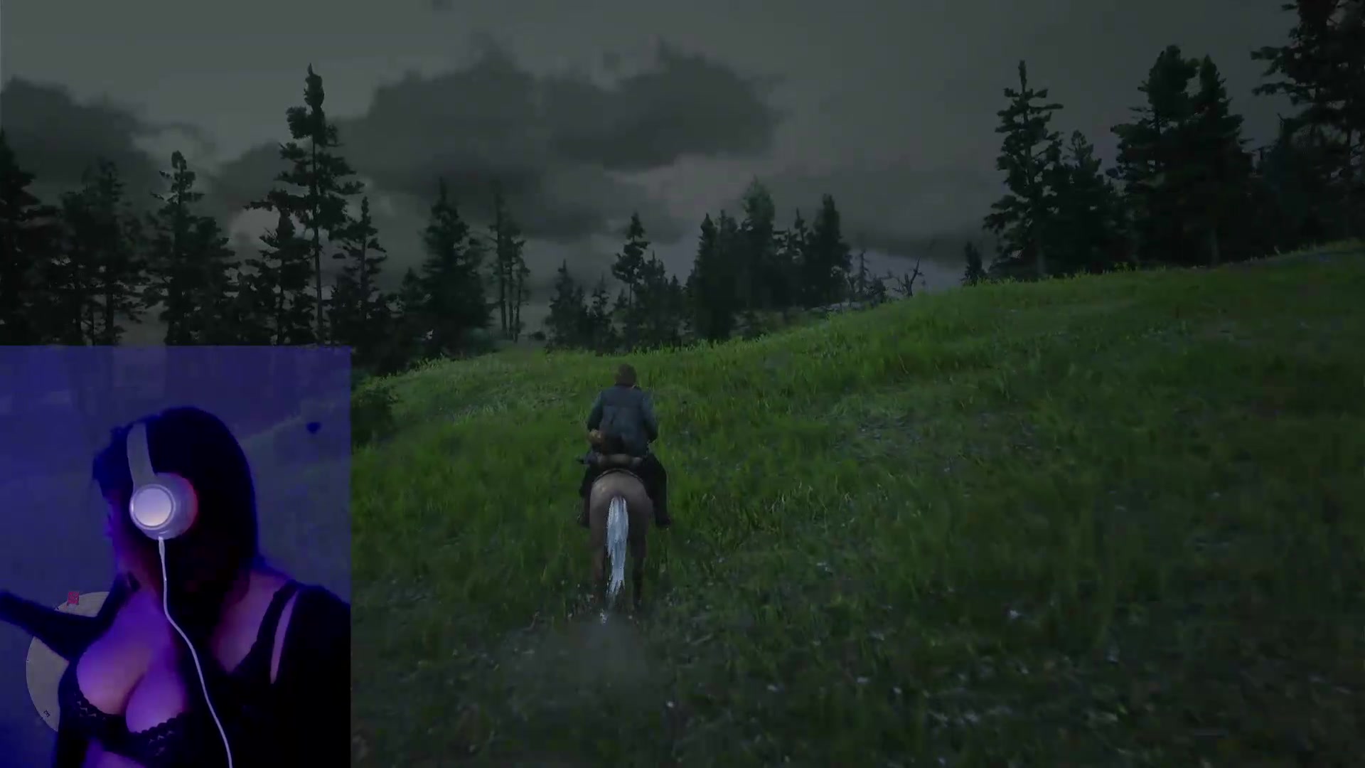 Gallery image thumbnail from Cabaret_Panda's myfreecams stream on, 09/02/2026, 01:00 image 17 of 20
