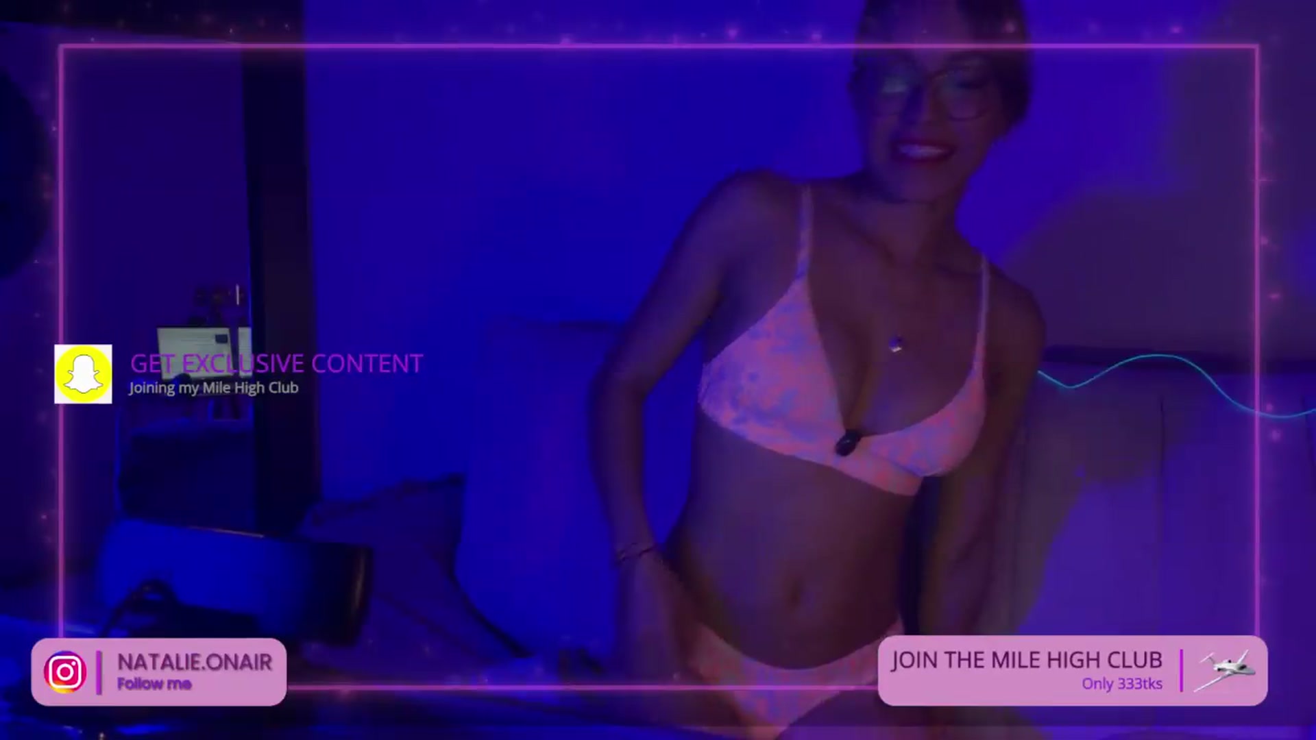 Gallery image thumbnail from CabinCrush's myfreecams stream on, 05/11/2026, 01:00 image 5 of 20
