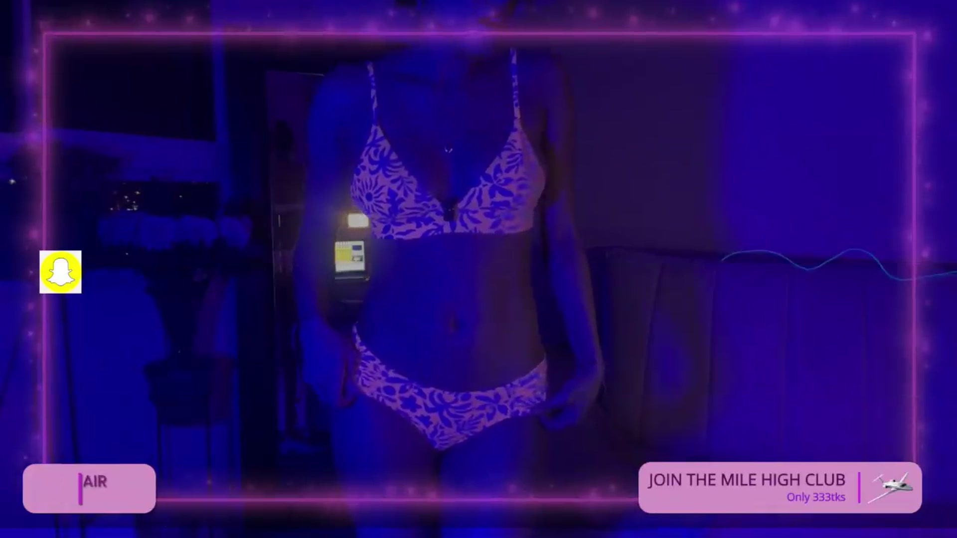 Gallery image thumbnail from CabinCrush's myfreecams stream on, 05/11/2026, 01:00 image 16 of 20